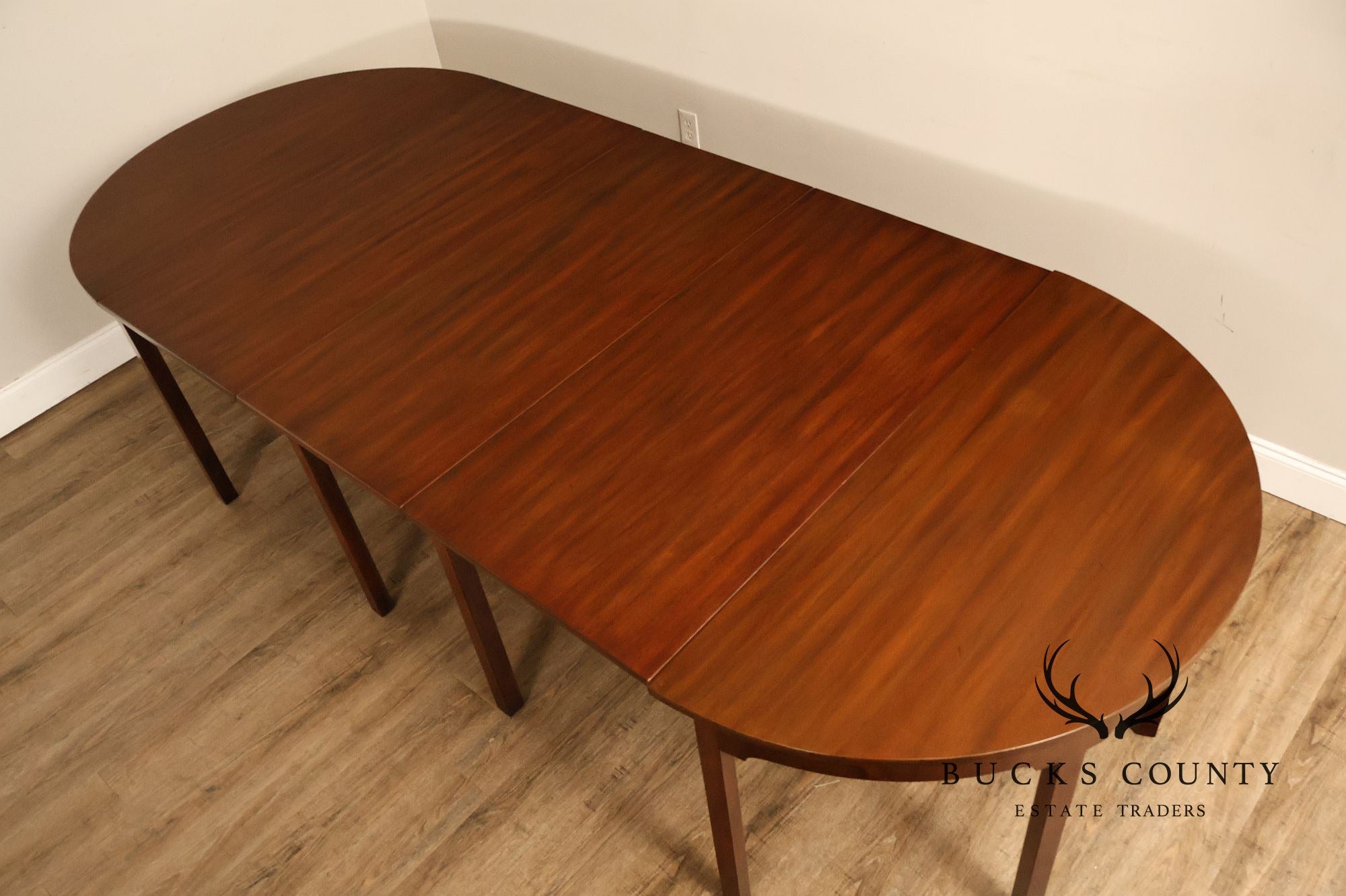Kittinger Colonial Williamsburg Mahogany Drop Leaf Dining Table