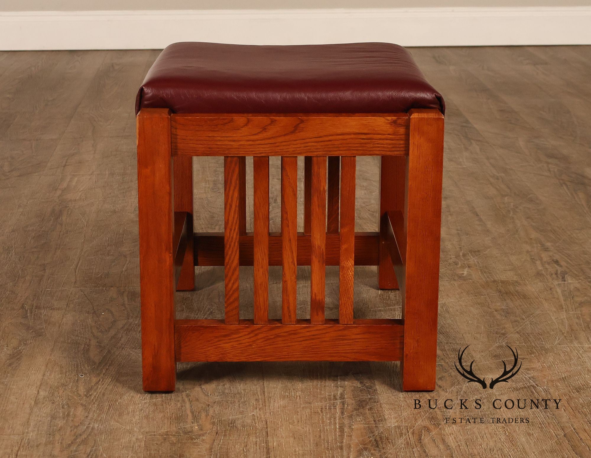 Bassett Furniture Mission Style Oak and Leather Foot Stool
