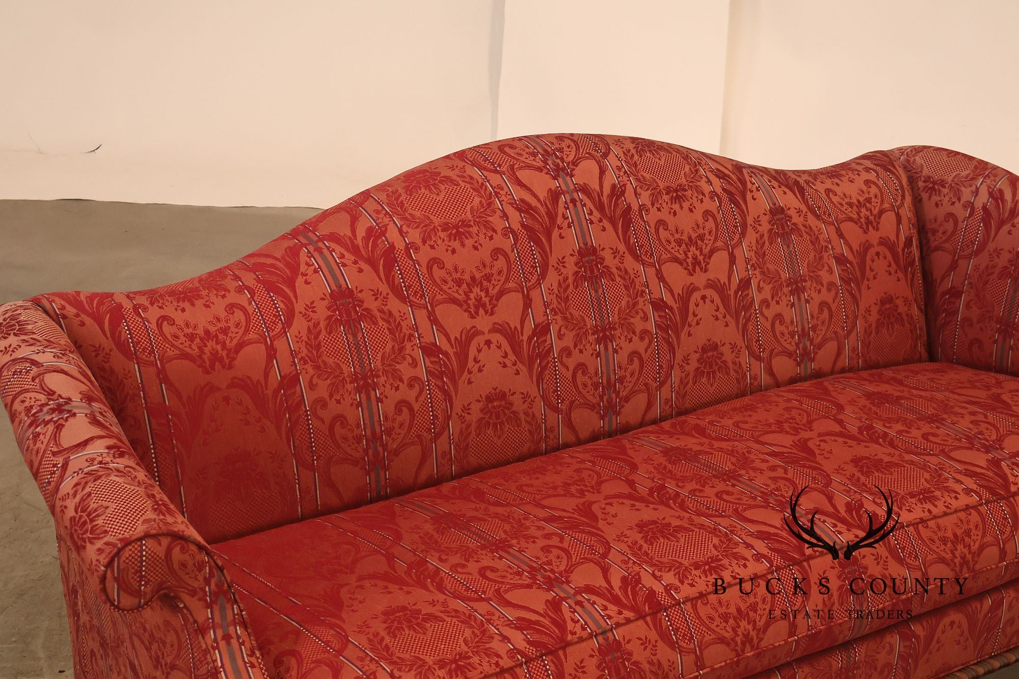 Hickory Chair 'Historical James River Plantations' Pair of Mahogany Sofas