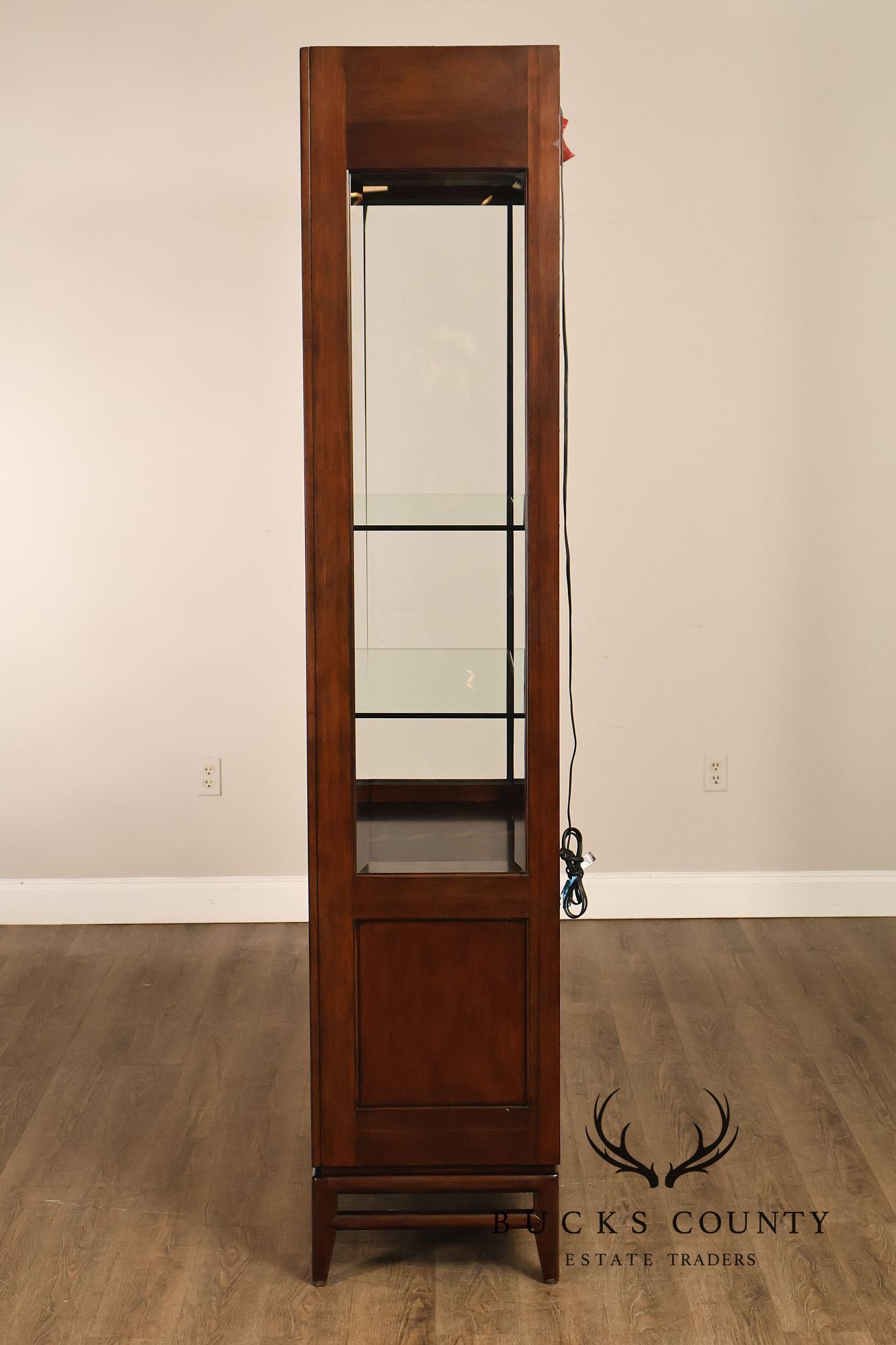 Thomasville Contemporary Display Cabinet