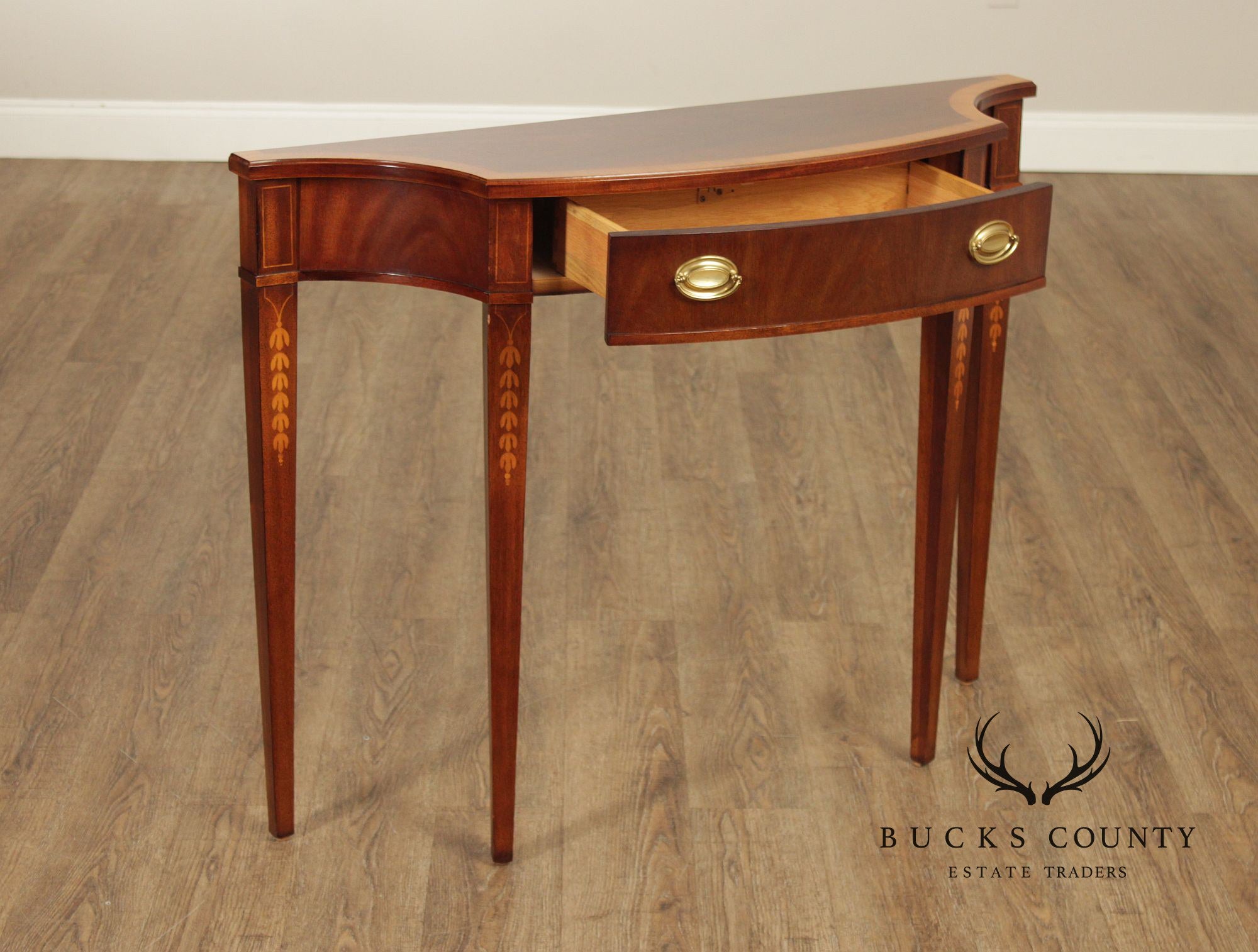 Thomasville The Mahogany Collection Hepplewhite Style Inlaid Console Table