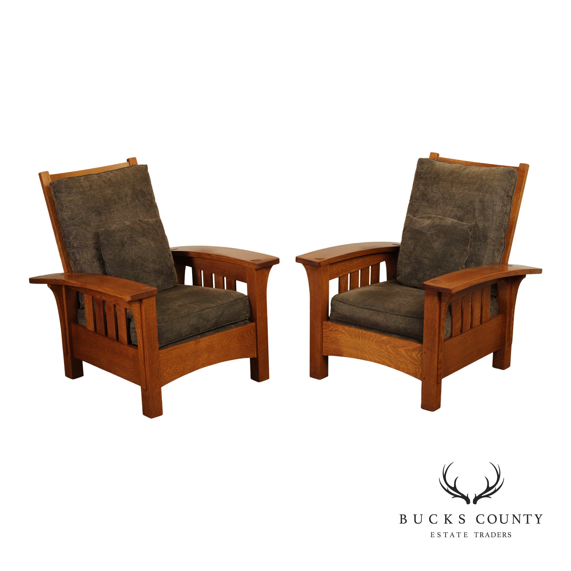 Stickley Mission Collection Pair of Oak Bow Arm Morris Recliners