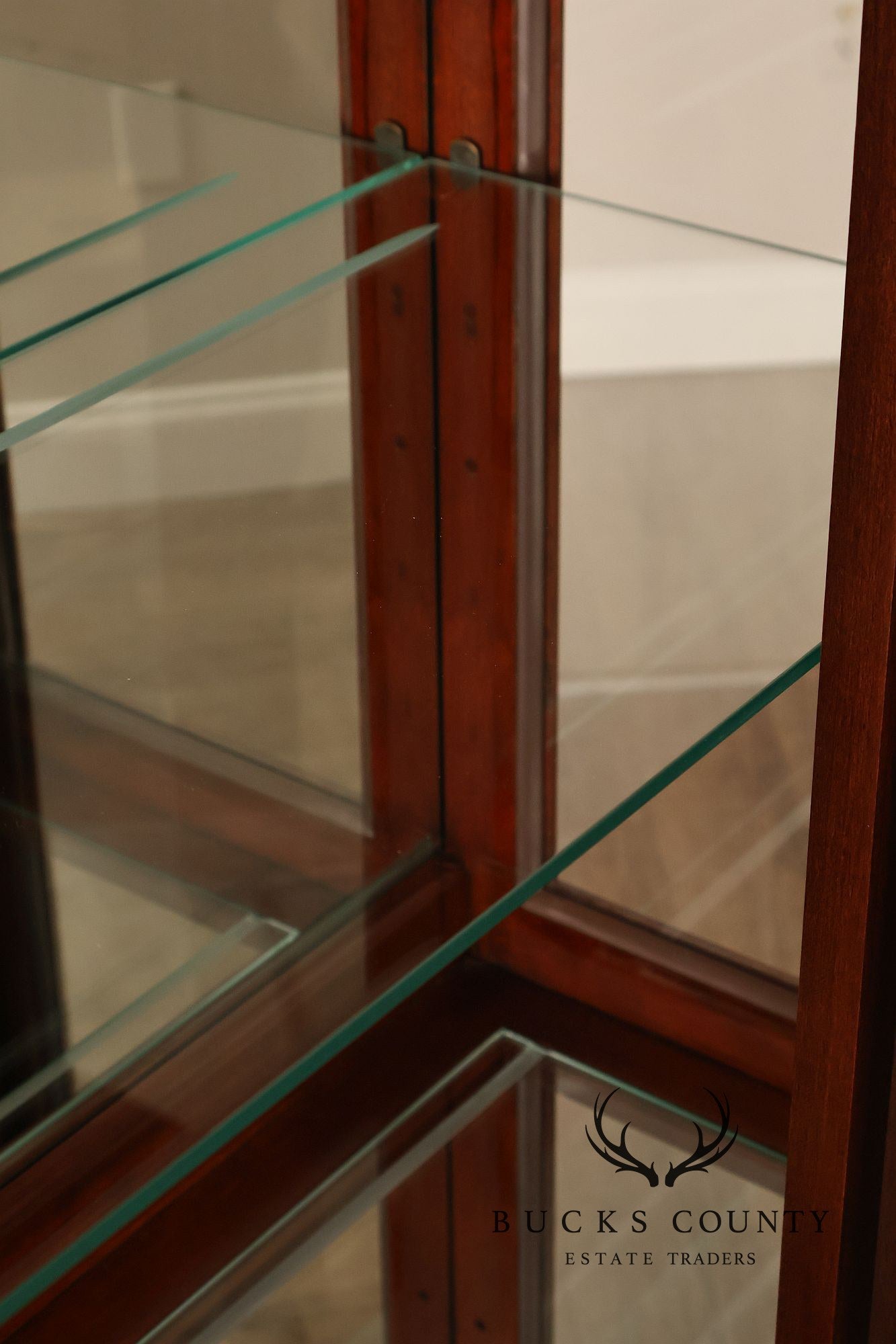 Pennsylvania House Traditional Cherry Lighted Glass Curio Display Cabinet