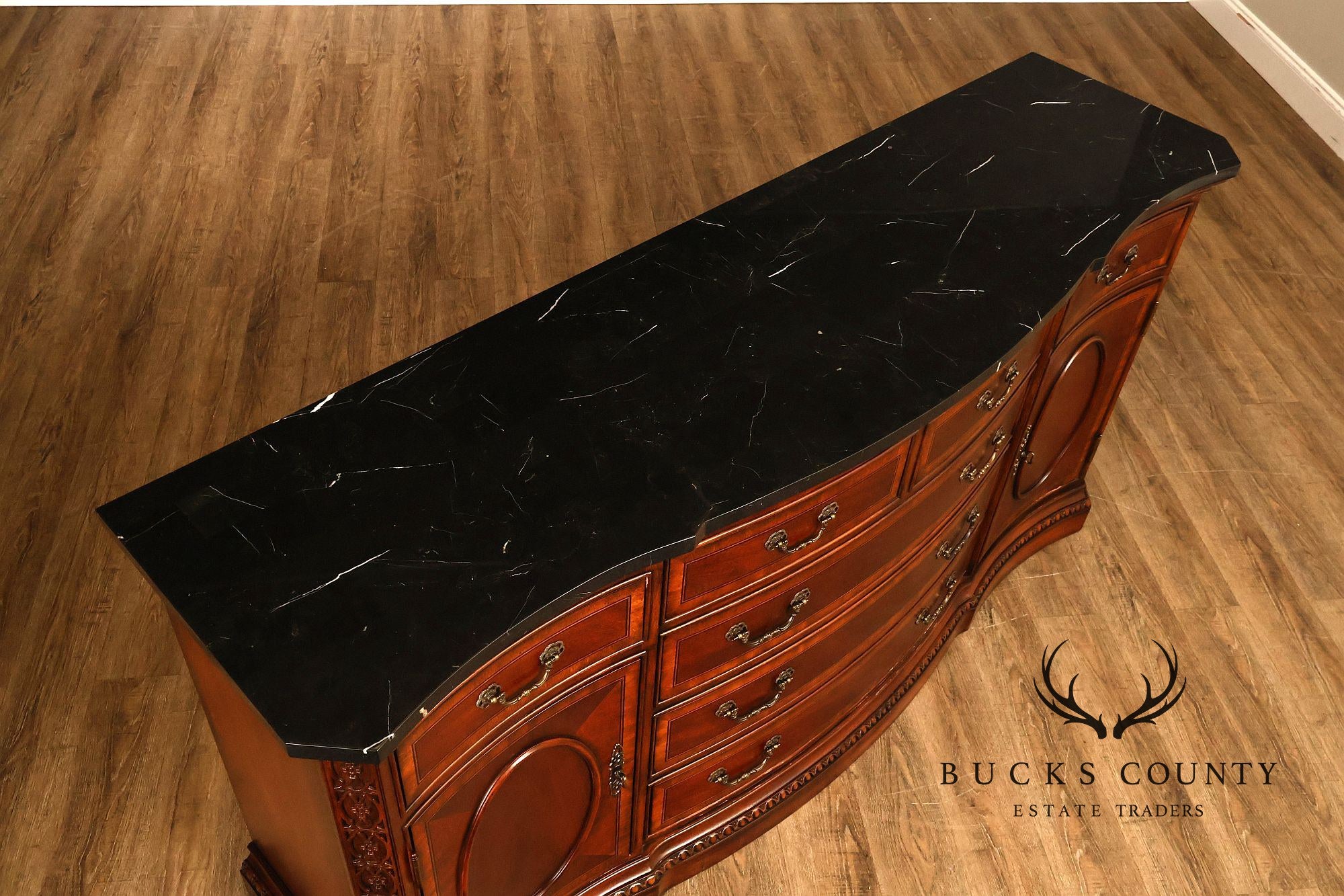 Universal Furniture Georgian S995tyle Marble Top Buffet Sideboard