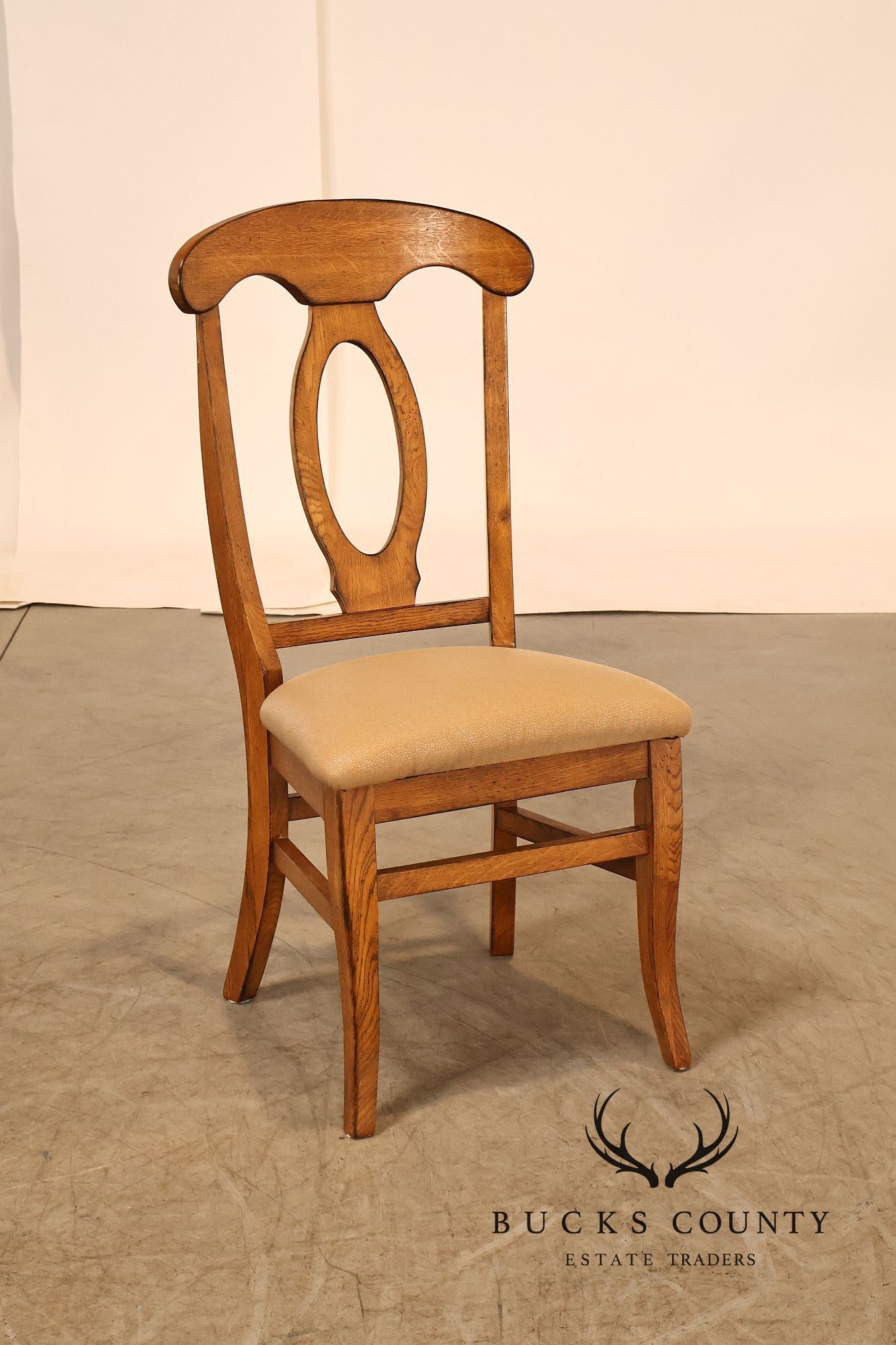 Traditional Set Of 8 Oval Back Upholstered Dining Side Chairs