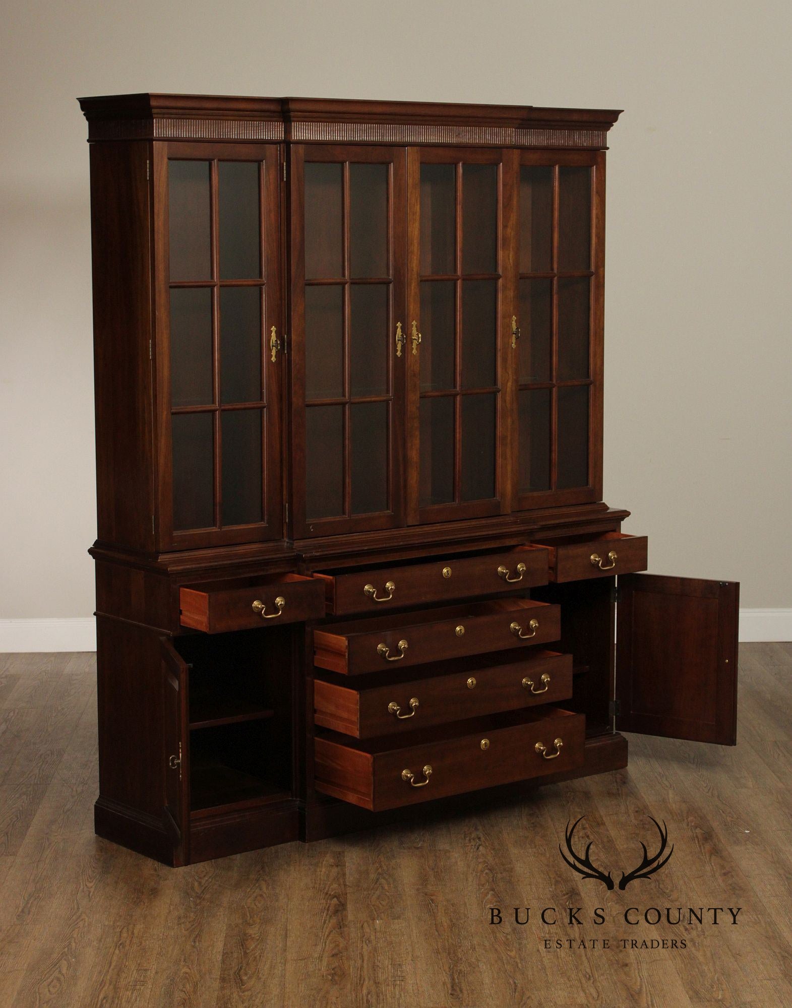 Stickley Traditional Cherry China Cabinet