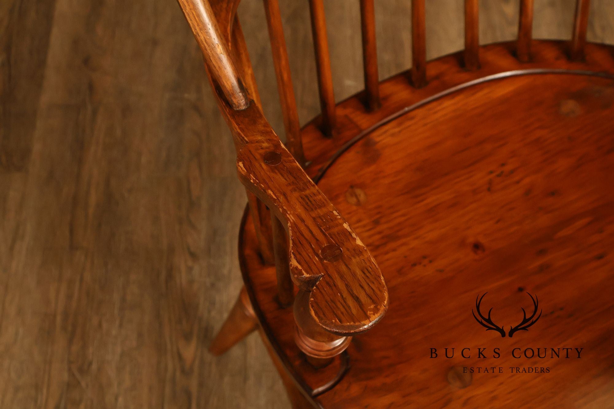 D.R. Dimes Vintage Set of Six Bow-Back Windsor Dining Chairs