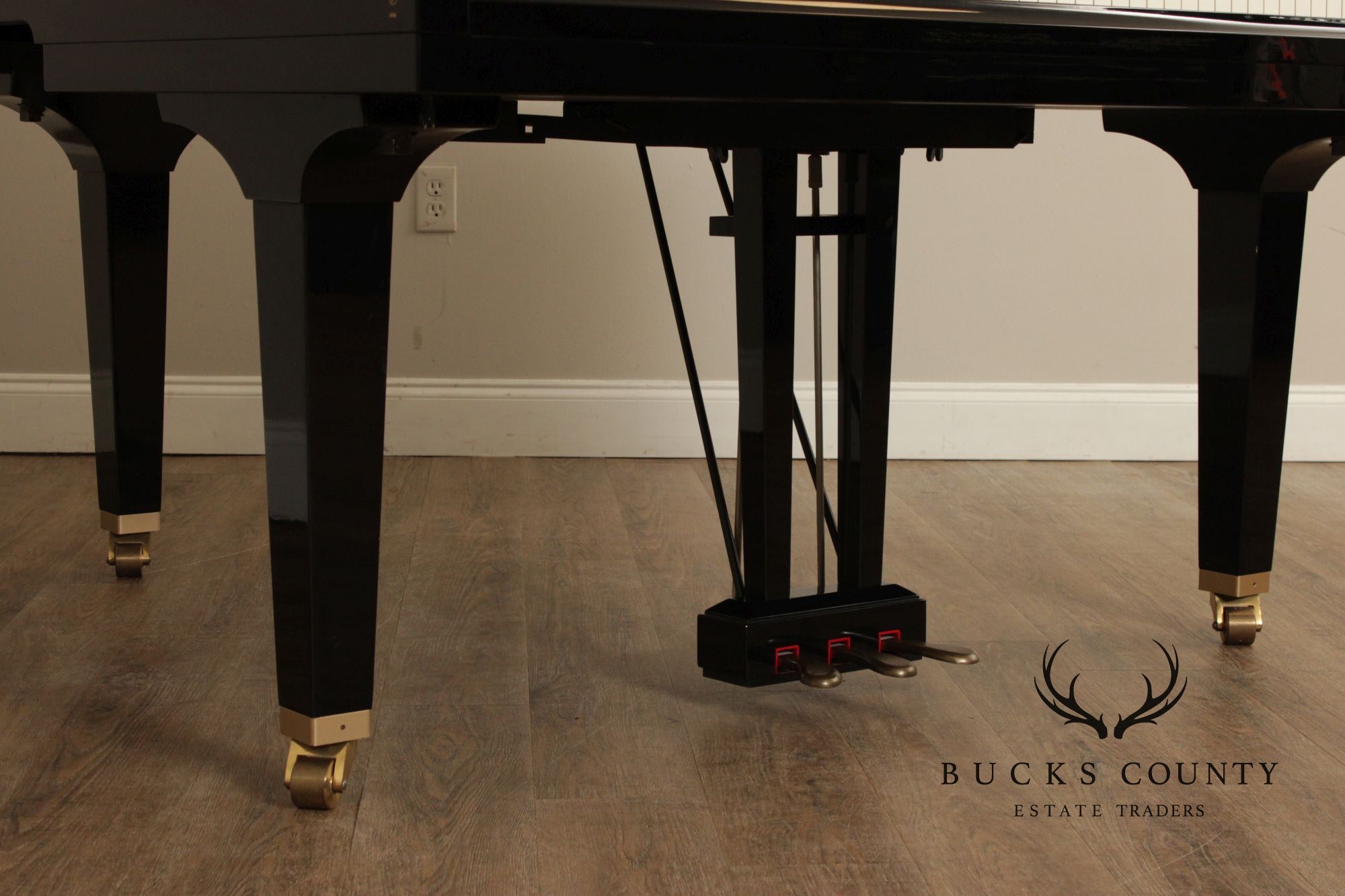 Yamaha GH1 Ebonized Baby Grand Piano