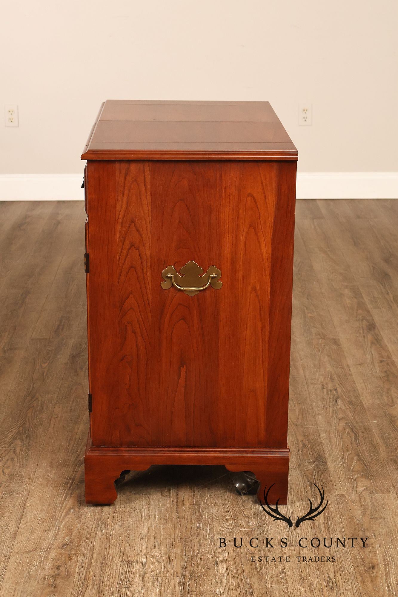 Henkel Harris Georgian Style Cherry Flip Top Server Cabinet