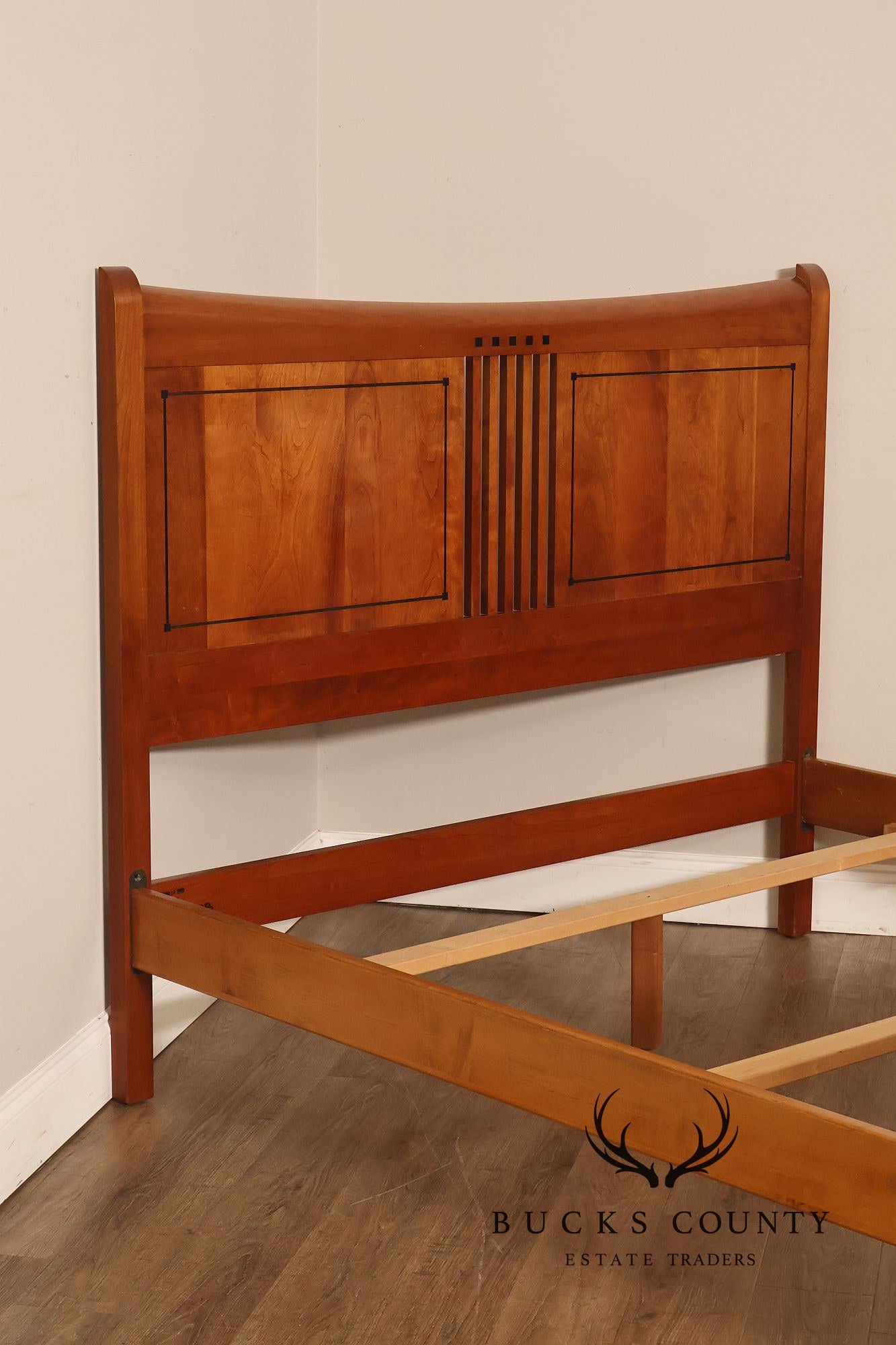 Stickley 21st Century Collection Cherry Queen Bedframe