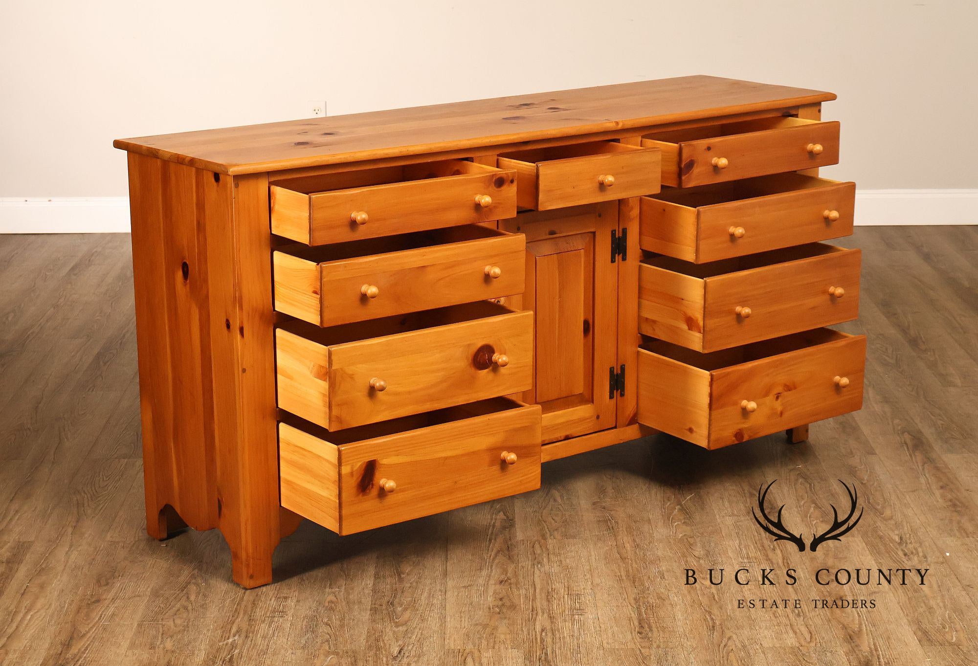 Ethan Allen Country Craftsman Pine Dresser