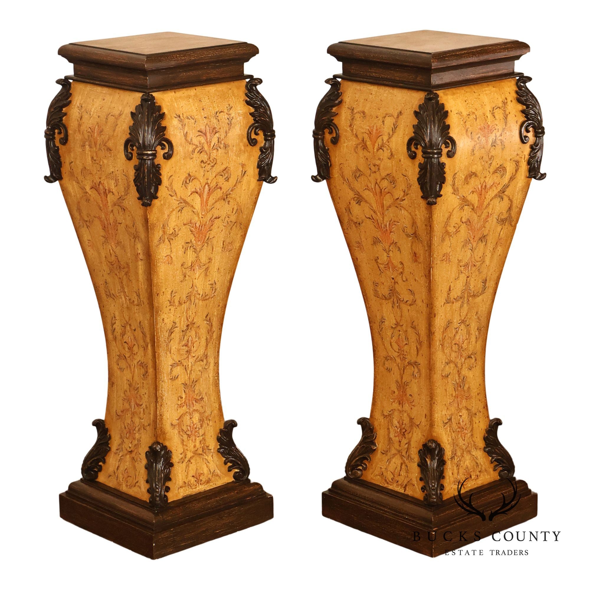Neoclassical Style Pair Of Painted Pedestal Stands With Acanthus Leaf Decoration