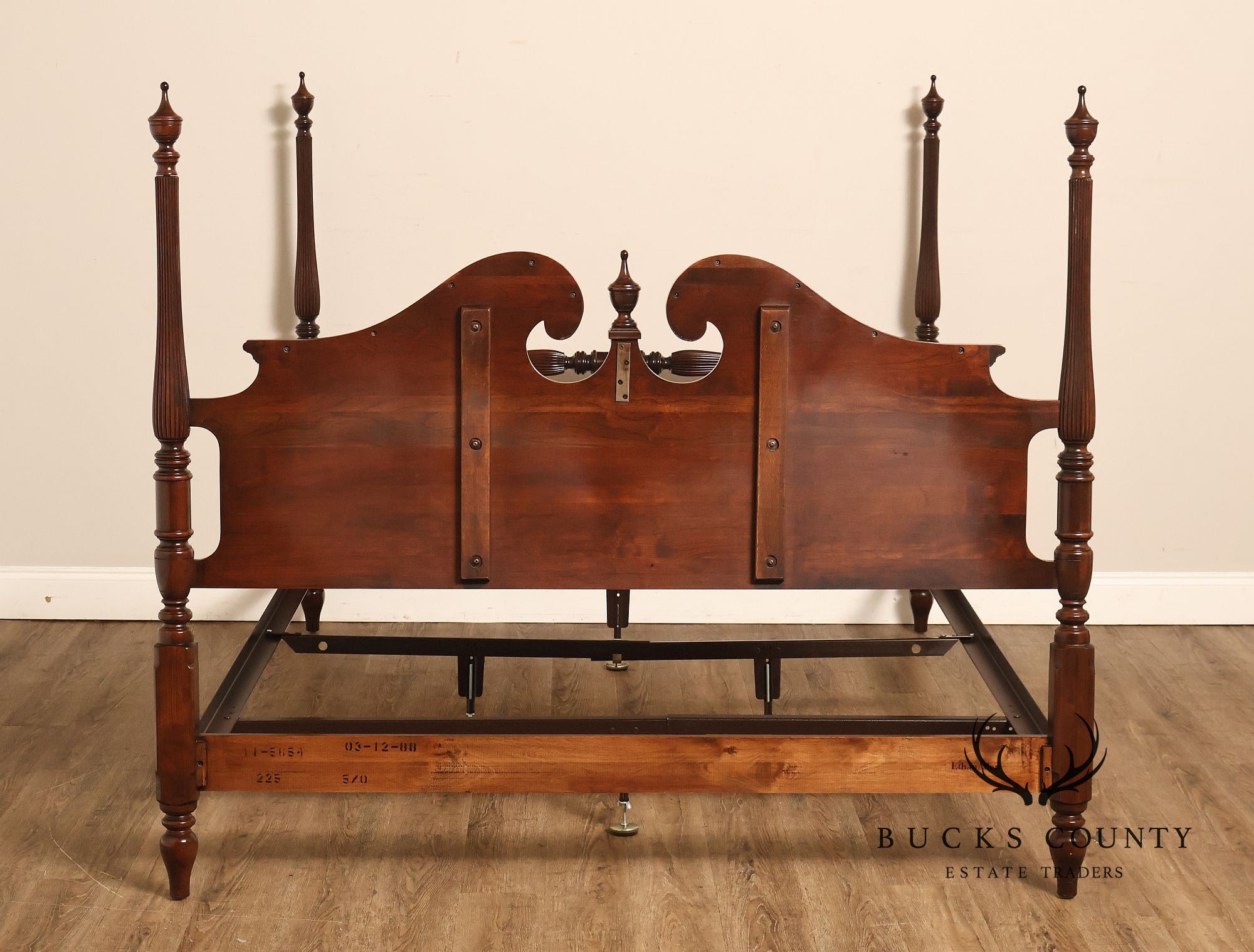Ethan Allen 'Georgian Court' Queen Cherry Poster Bed