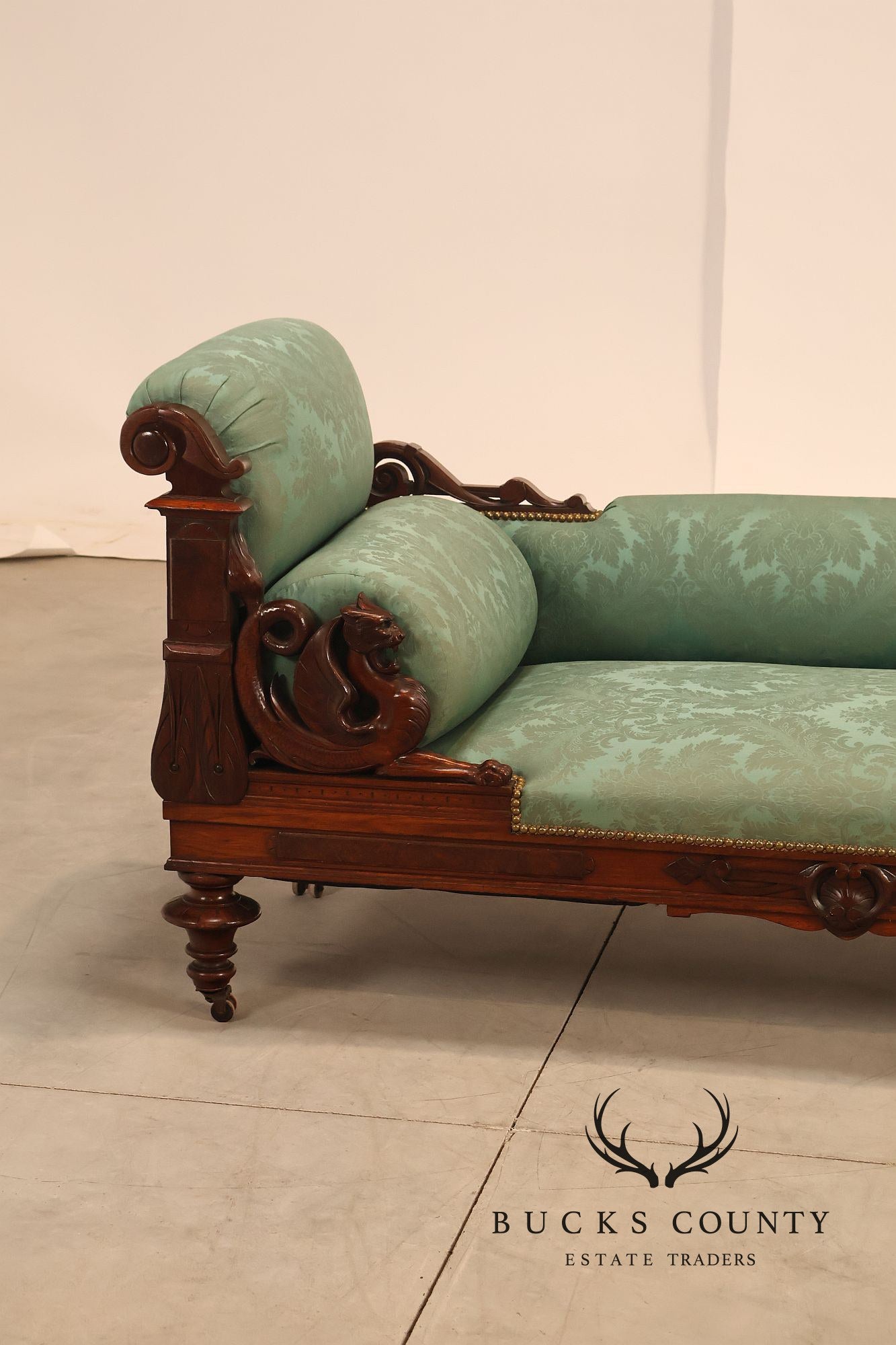 Antique American Renaissance Revival Style Carved Walnut Recamier Chaise Lounge