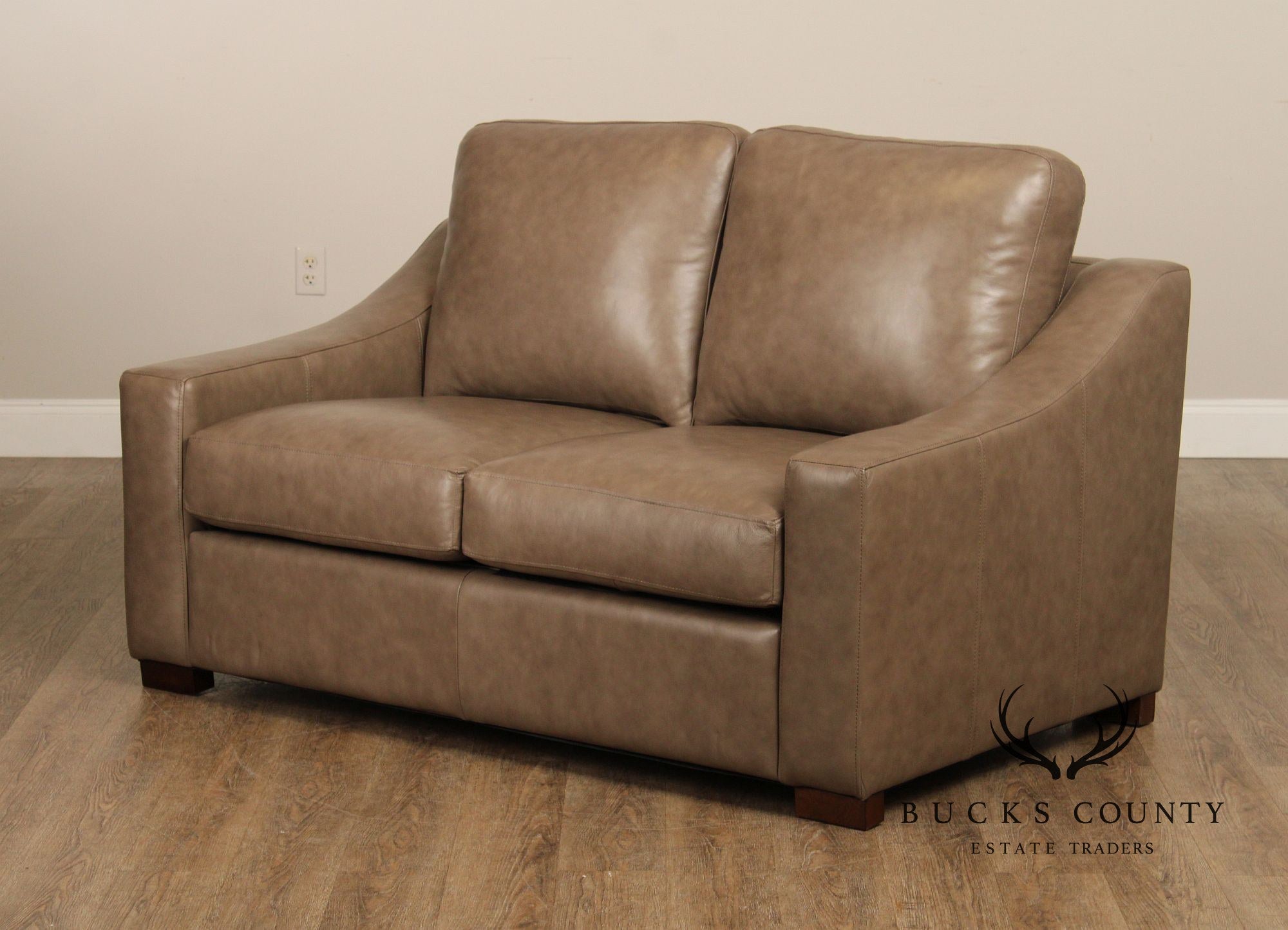 Lea Unlimited Hampton Leather Loveseat