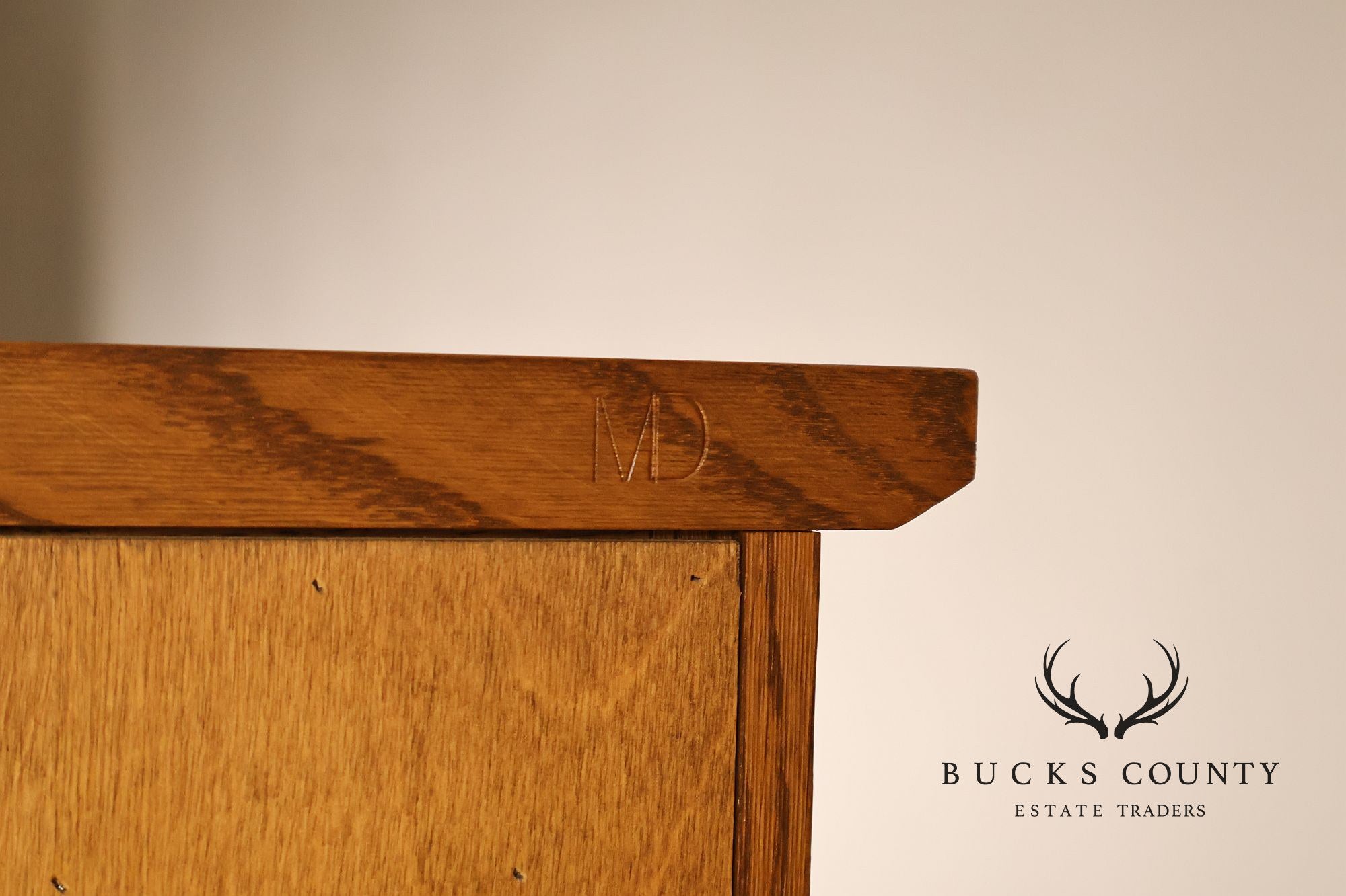 Stickley Mission Collection Oak Spindle Desk with Hutch