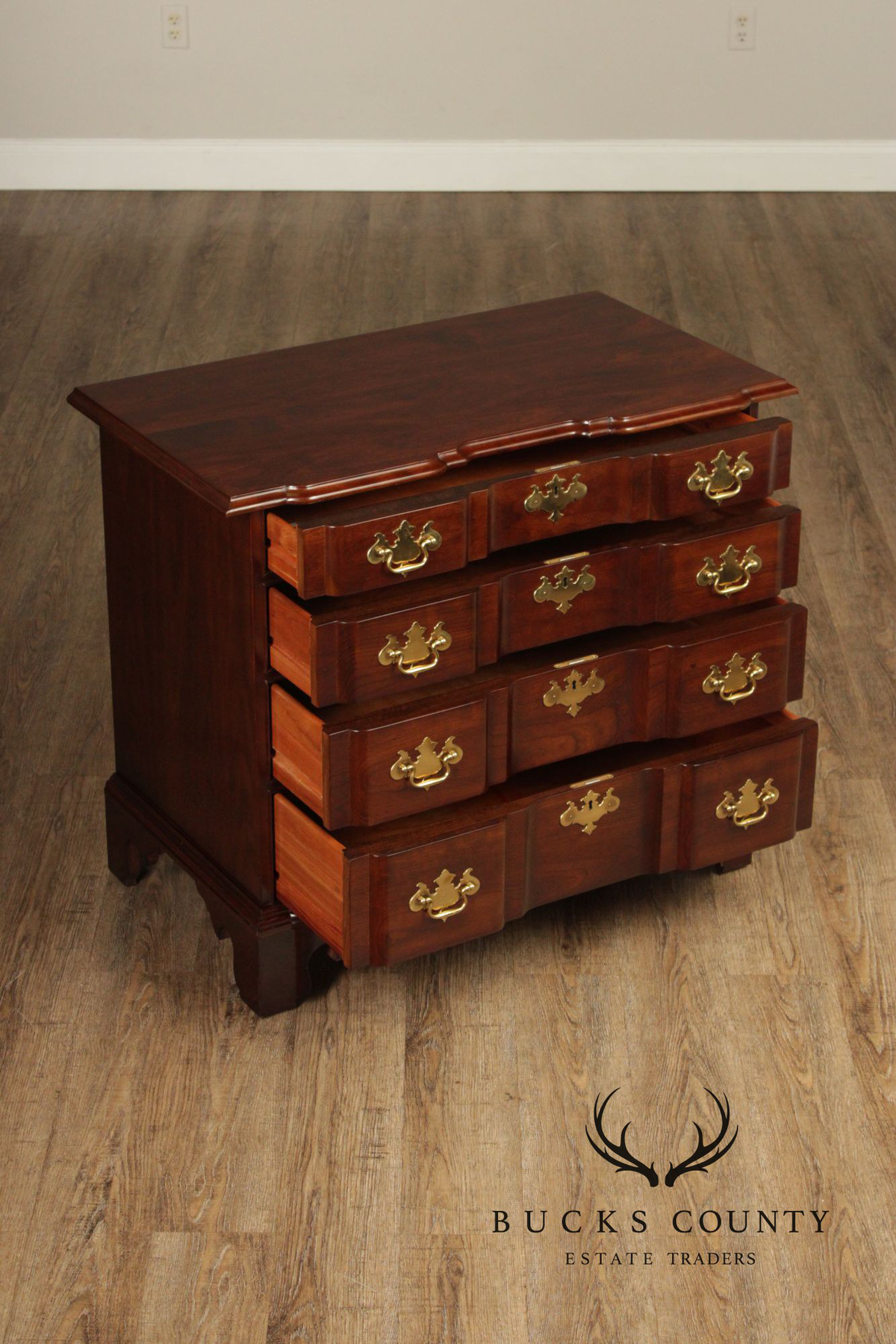 Stickley Chippendale Style Mahogany Blockfront Chest