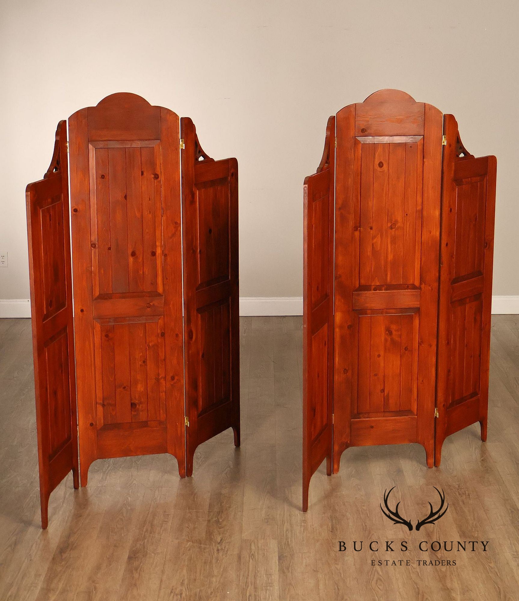 Rustic Colonial Style Pair of Pine Folding Dressing Screens