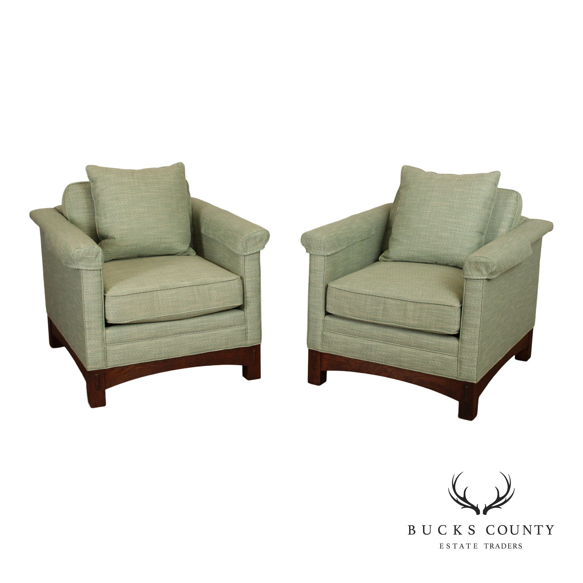 Stickley Pair of 'Parkridge' Oak Club Chairs