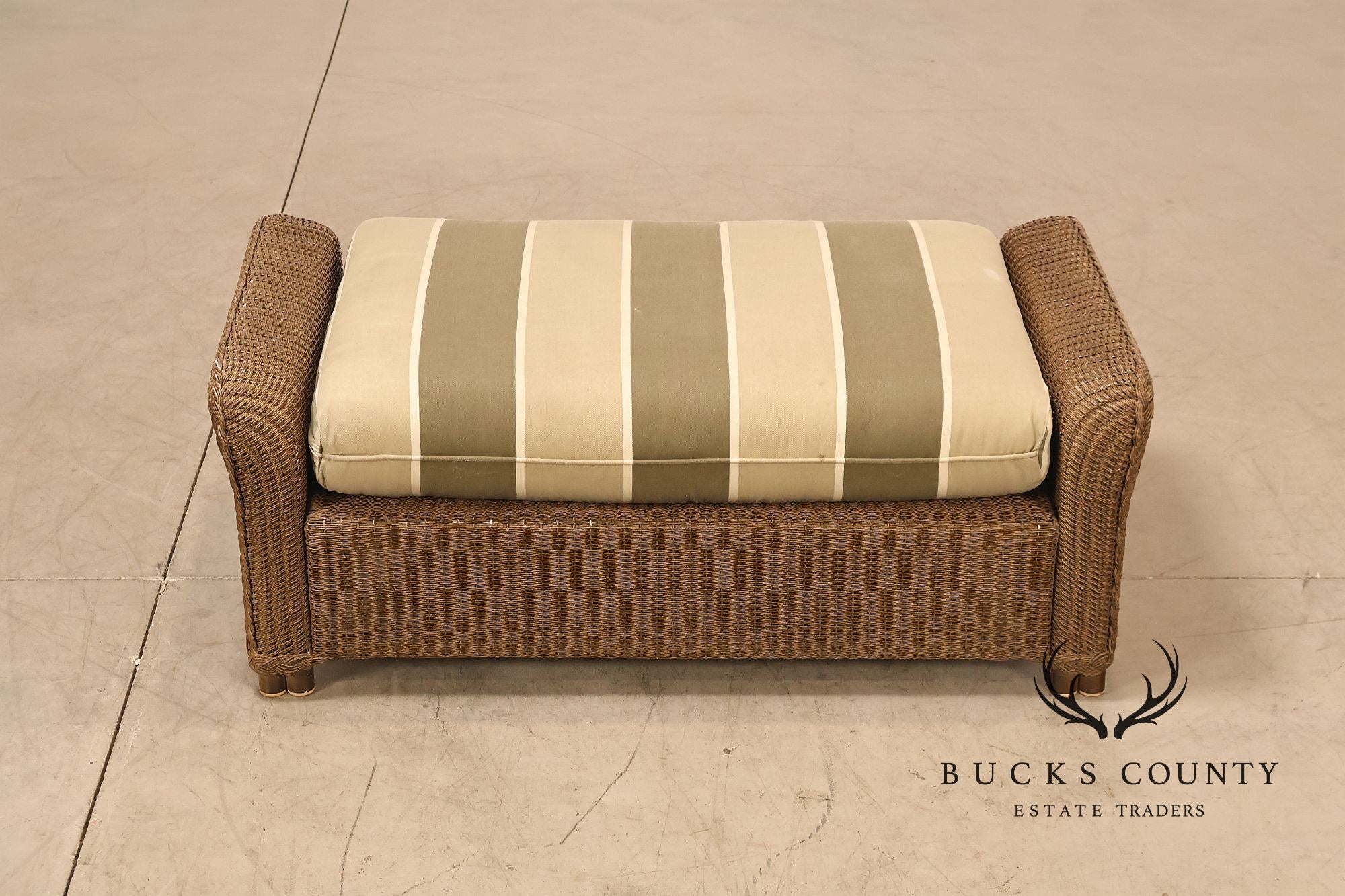 Lloyd Flanders 'Reflections' Outdoor Wicker Ottoman