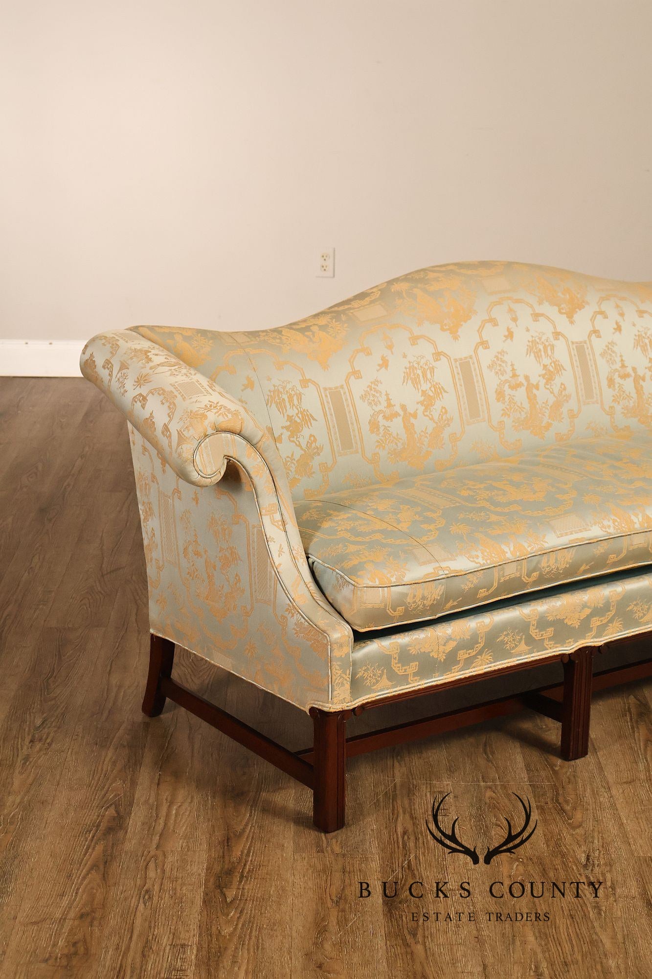 Hickory Chair Chippendale Style Mahogany Sofa