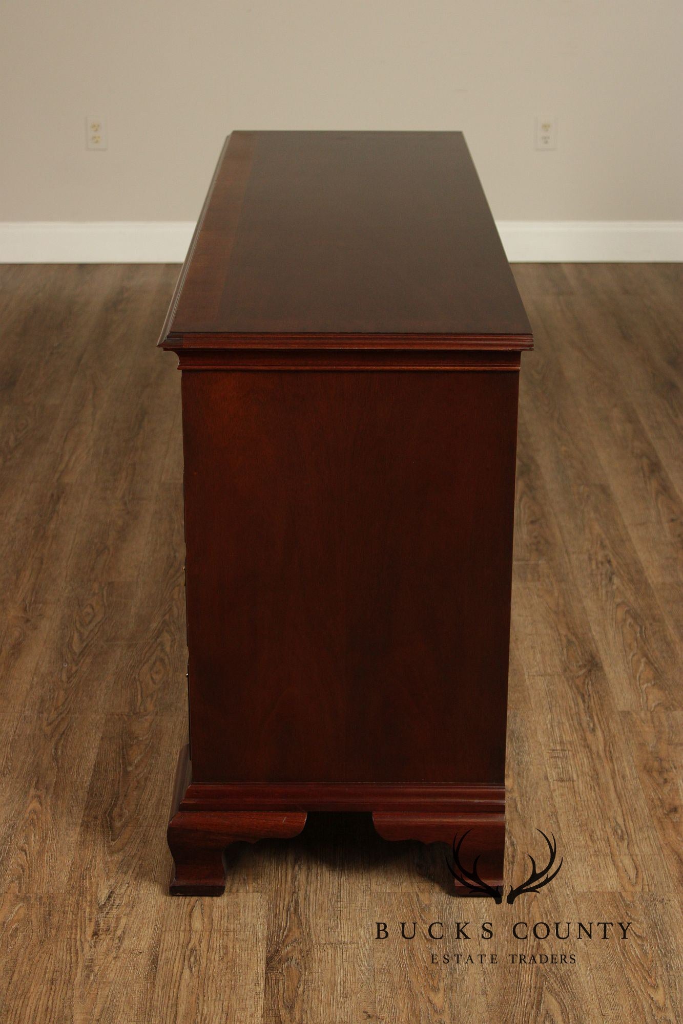 Councill Craftsmen Chippendale Style Mahogany Long Dresser