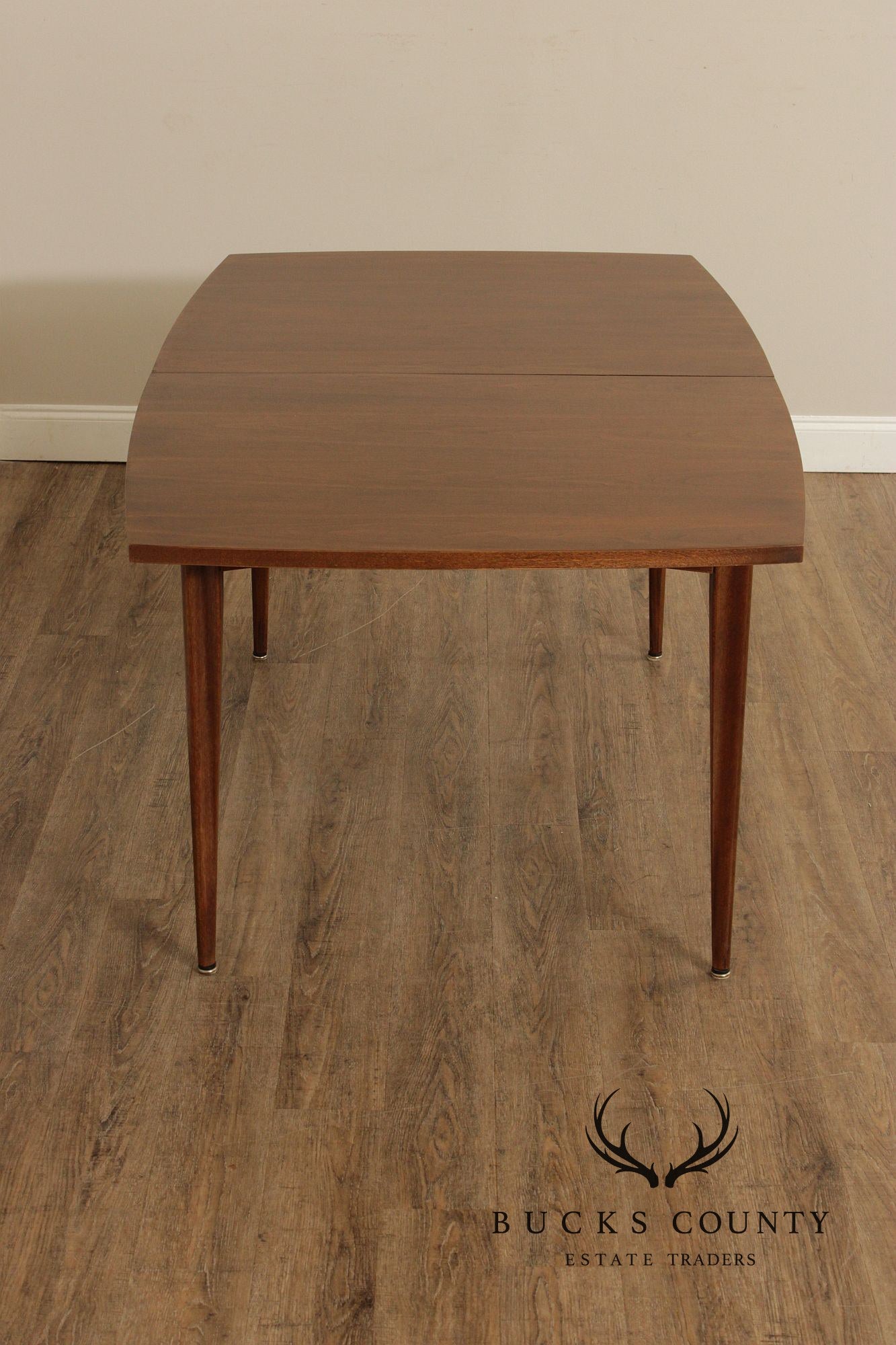 Broyhill Emphasis Mid Century Modern Walnut Expandable Dining Table