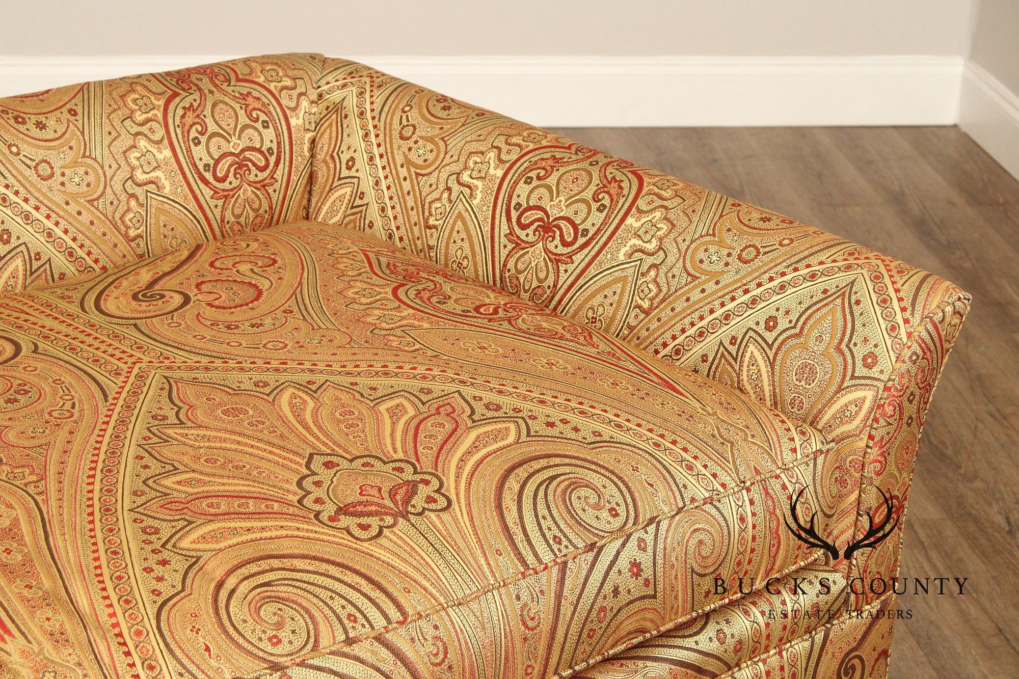 Chaddock 'Laslo' Day Bed or Fainting Couch