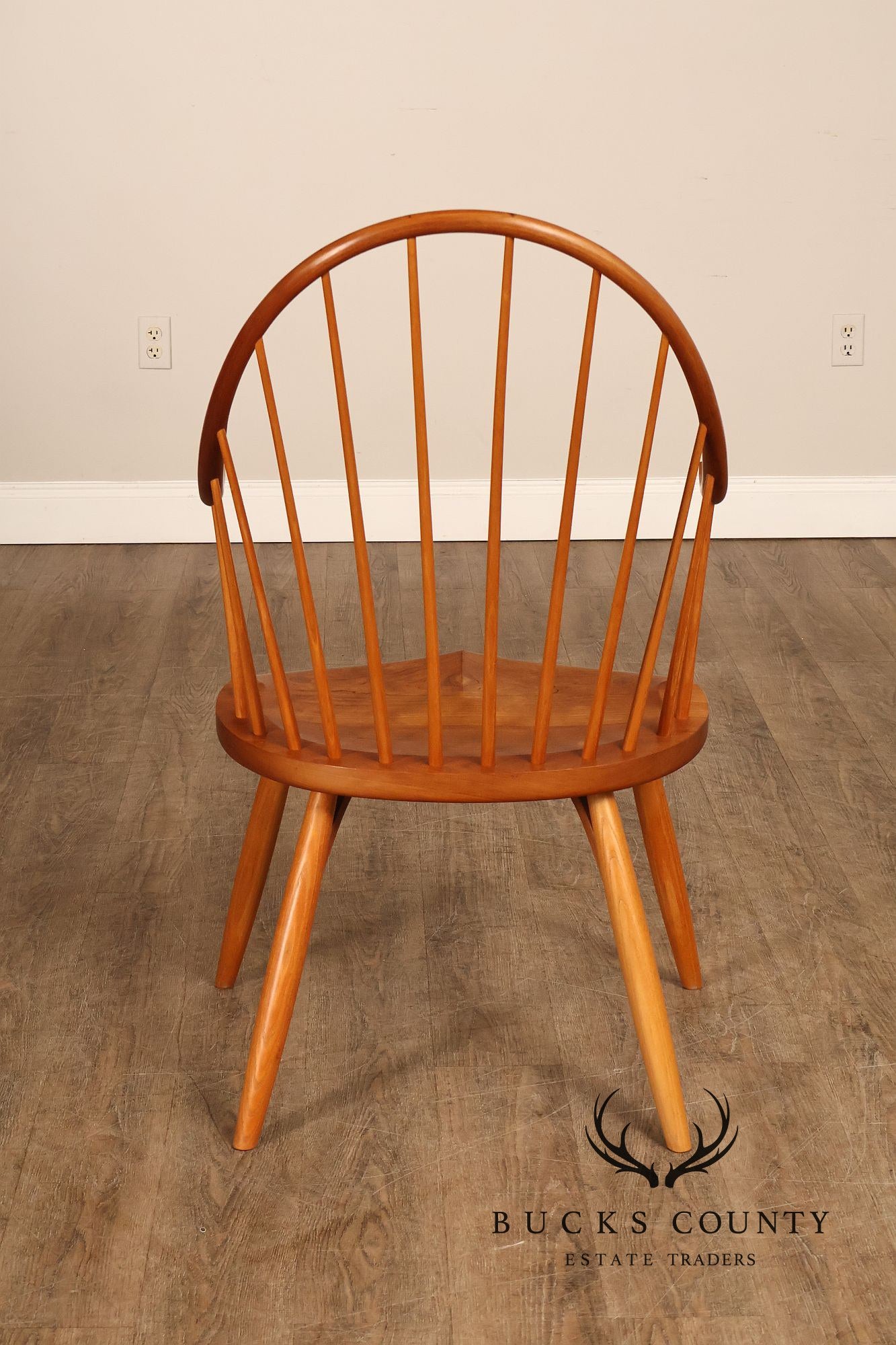 Thomas Moser Set Of Eight Continuous Arm Dining Chairs