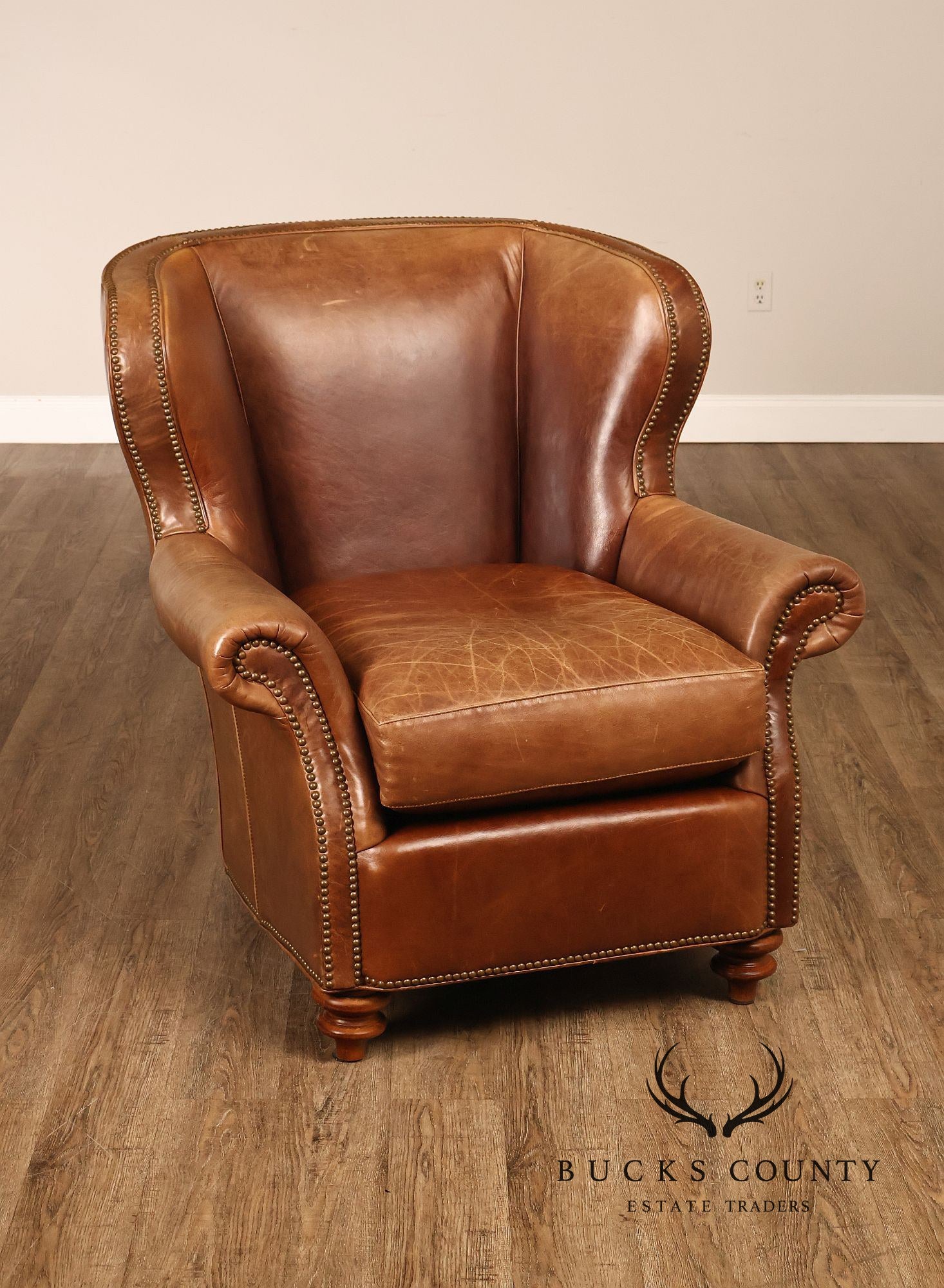 La-Z-Boy Classic Traditional Leather Club Chair
