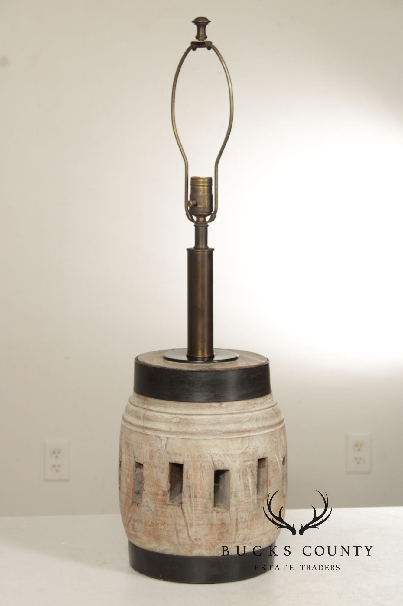 Rustic Pair of Wagon Wheel Table Lamps