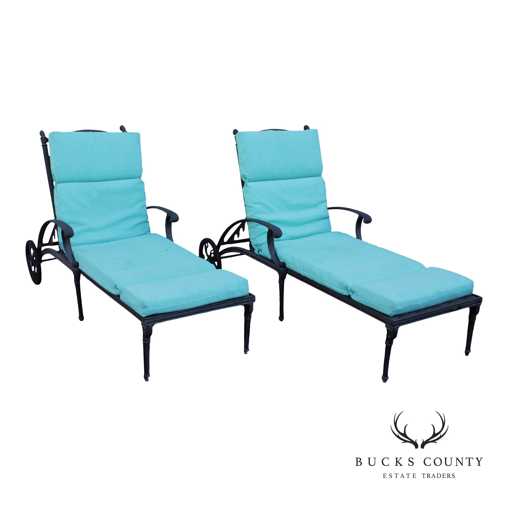 Hanamint Pair of Cast Aluminum 'Biscayne' Outdoor Chaise Lounges