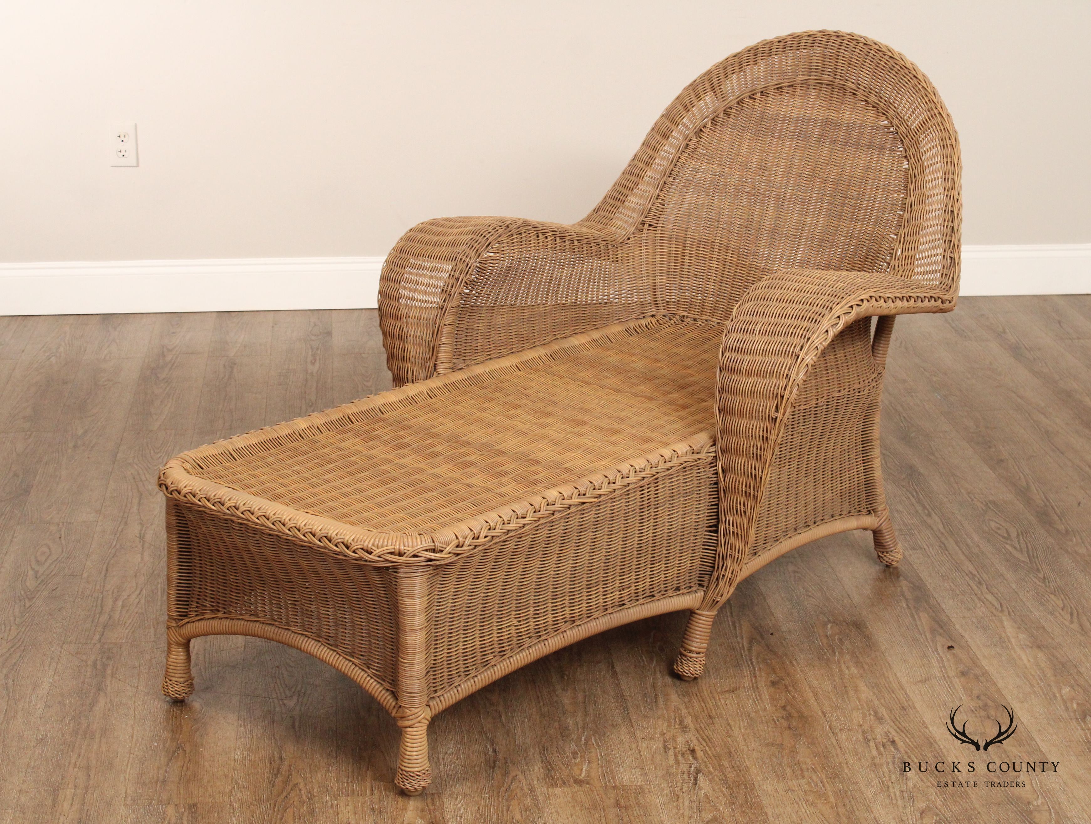 Victorian Style Woven Wicker Patio Chaise Lounge