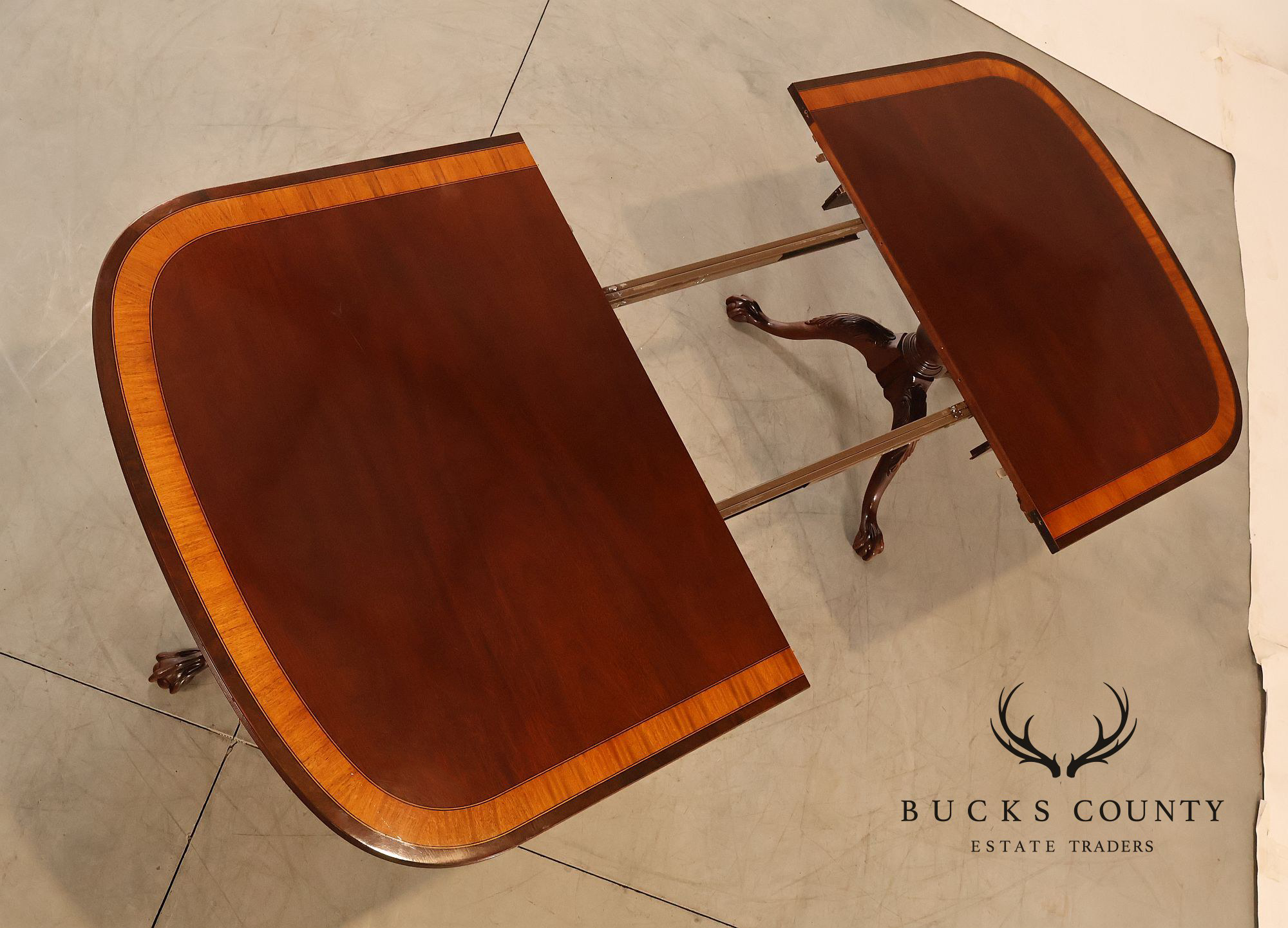 Ethan Allen '18th Century Mahogany' Double Pedestal Dining Table