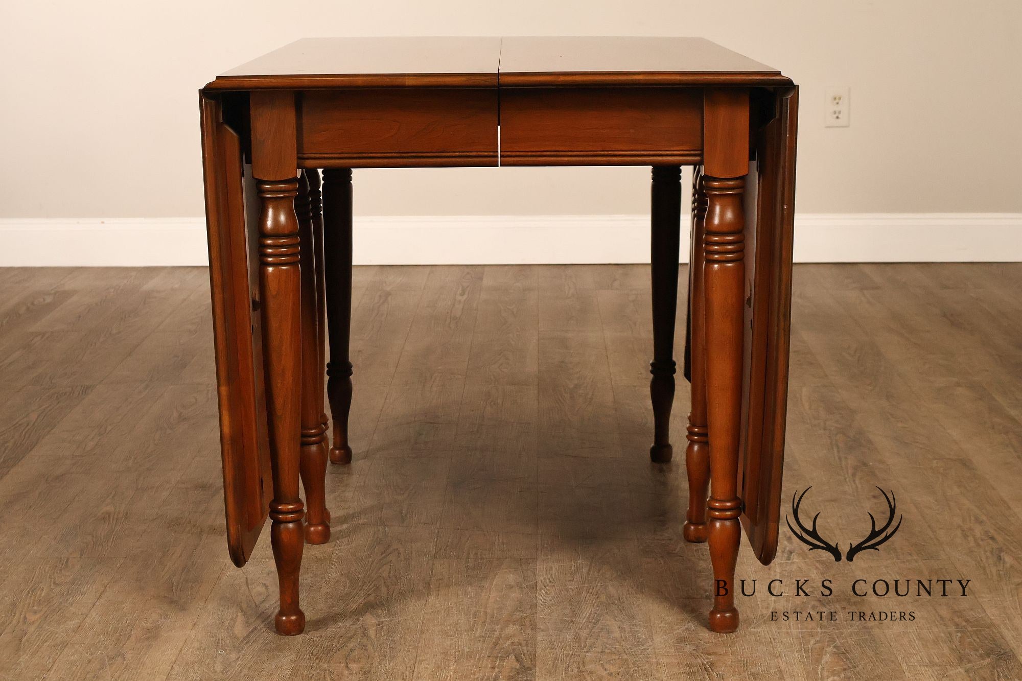 Pennsylvania House Cherry Drop Leaf Dining Table With Leaves