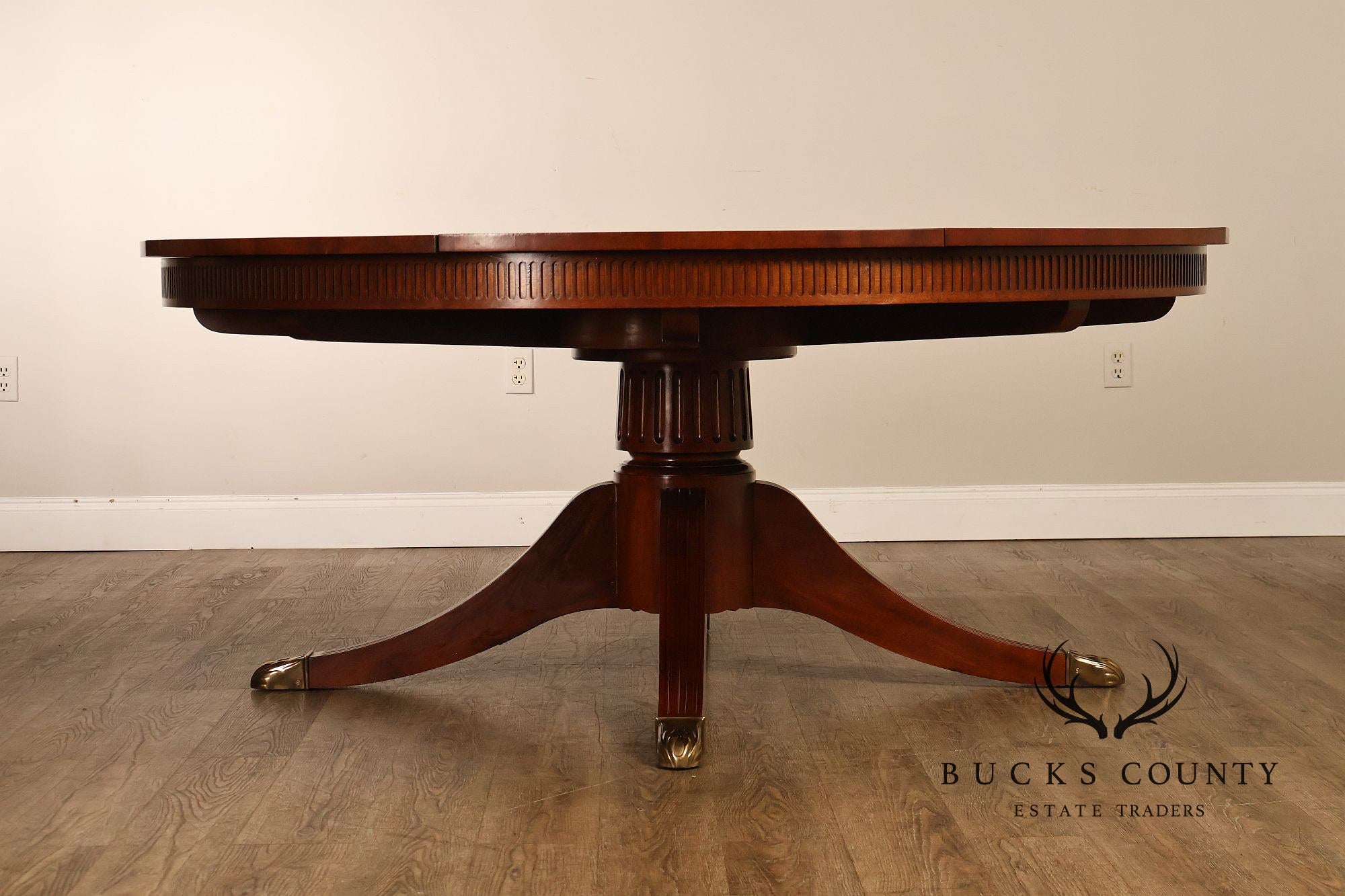 Baker Furniture Stately Homes Mahogany Capstan Jupe Dining Table