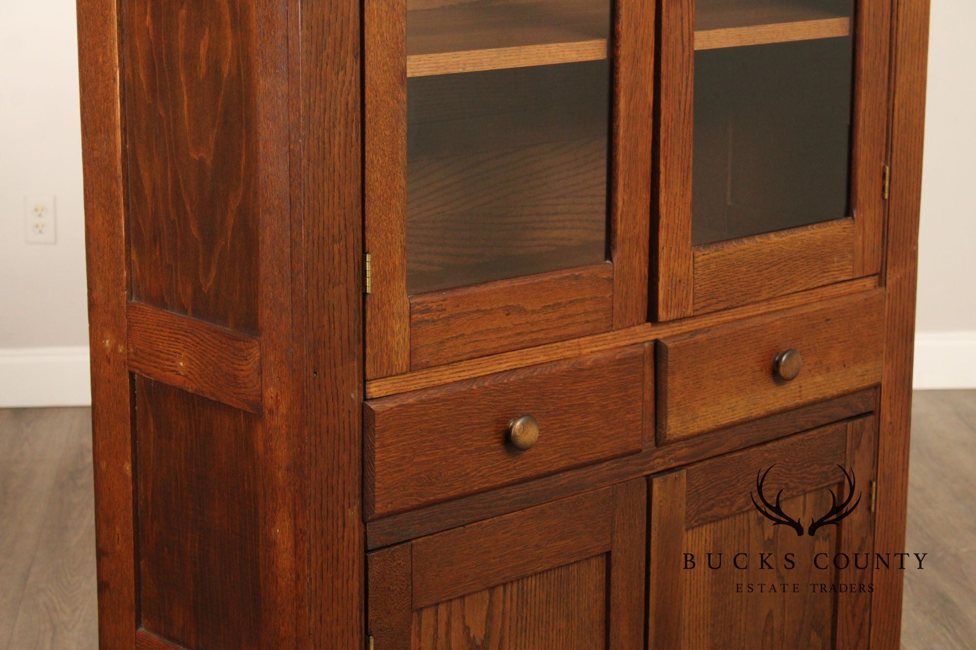 Vintage Oak Kitchen Flatwall Cabinet