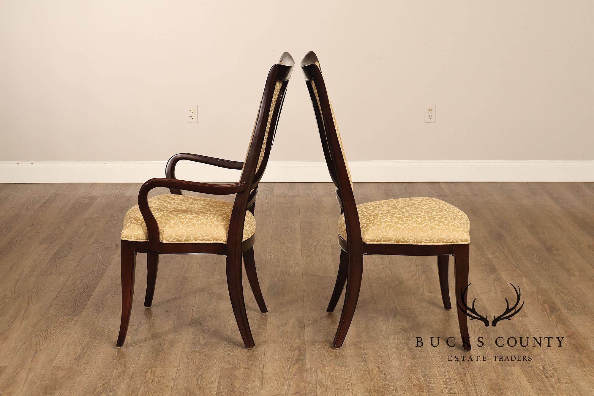 Thomasville Transitional Set of Eight Mahogany Dining Chairs