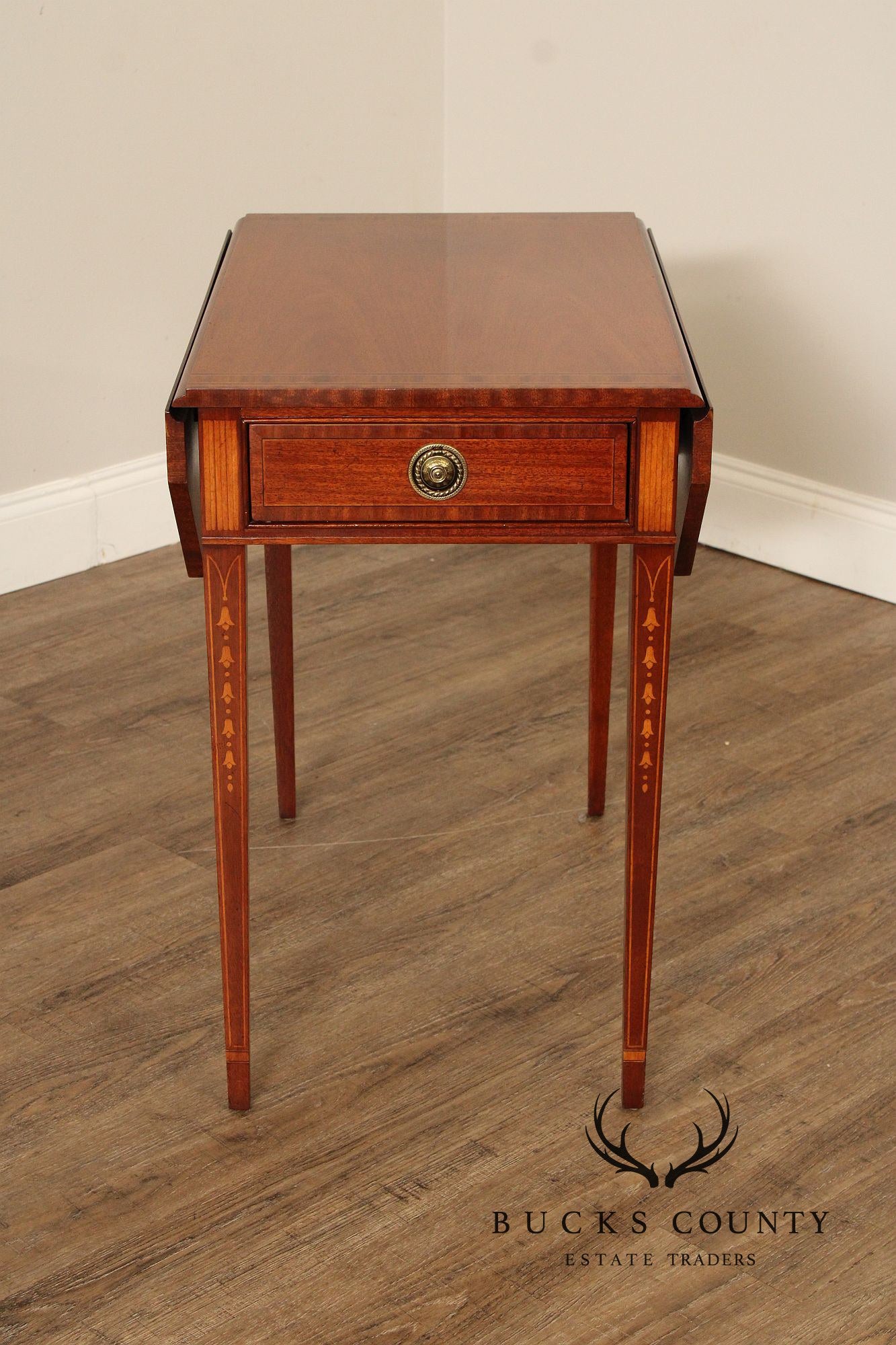 Councill Federal Style Pair of Inlaid Mahogany Pembroke Side Tables