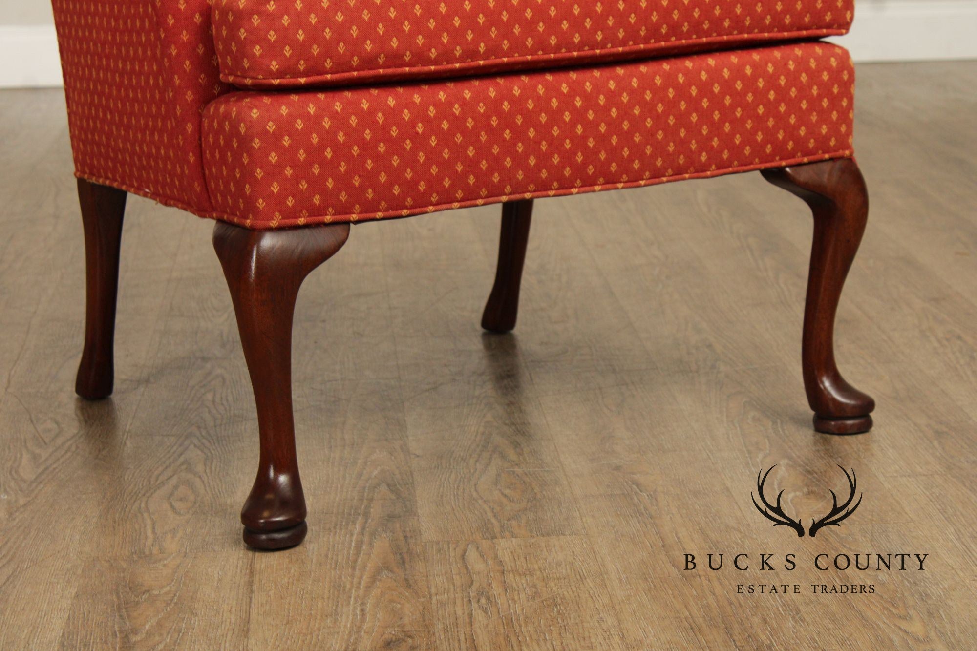 Hickory Chair Vintage Pair Of Queen Anne Style Wing Chairs