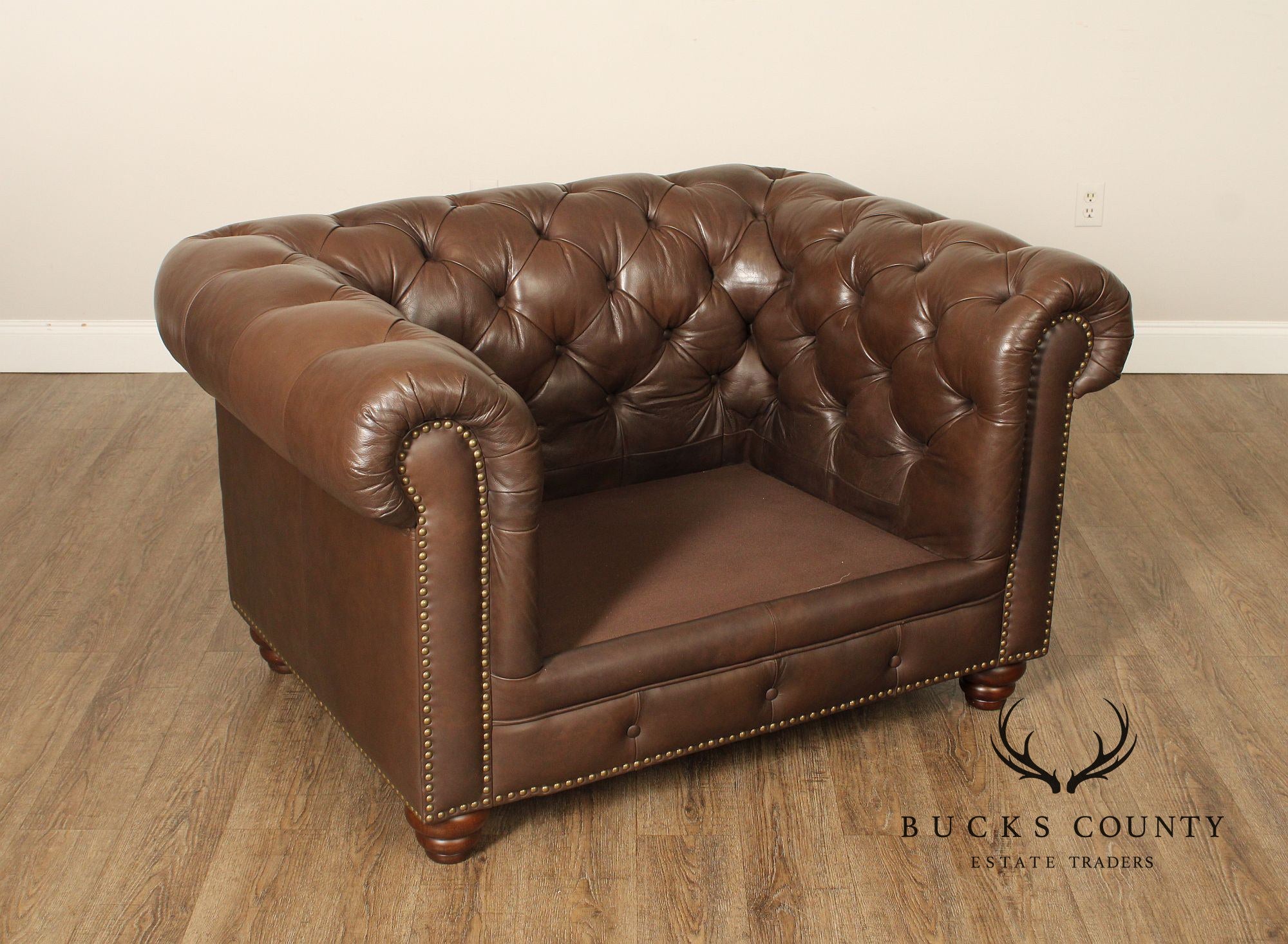 English Traditional Style Pair of Tufted Leather Chesterfield Wide Seat Club Chairs