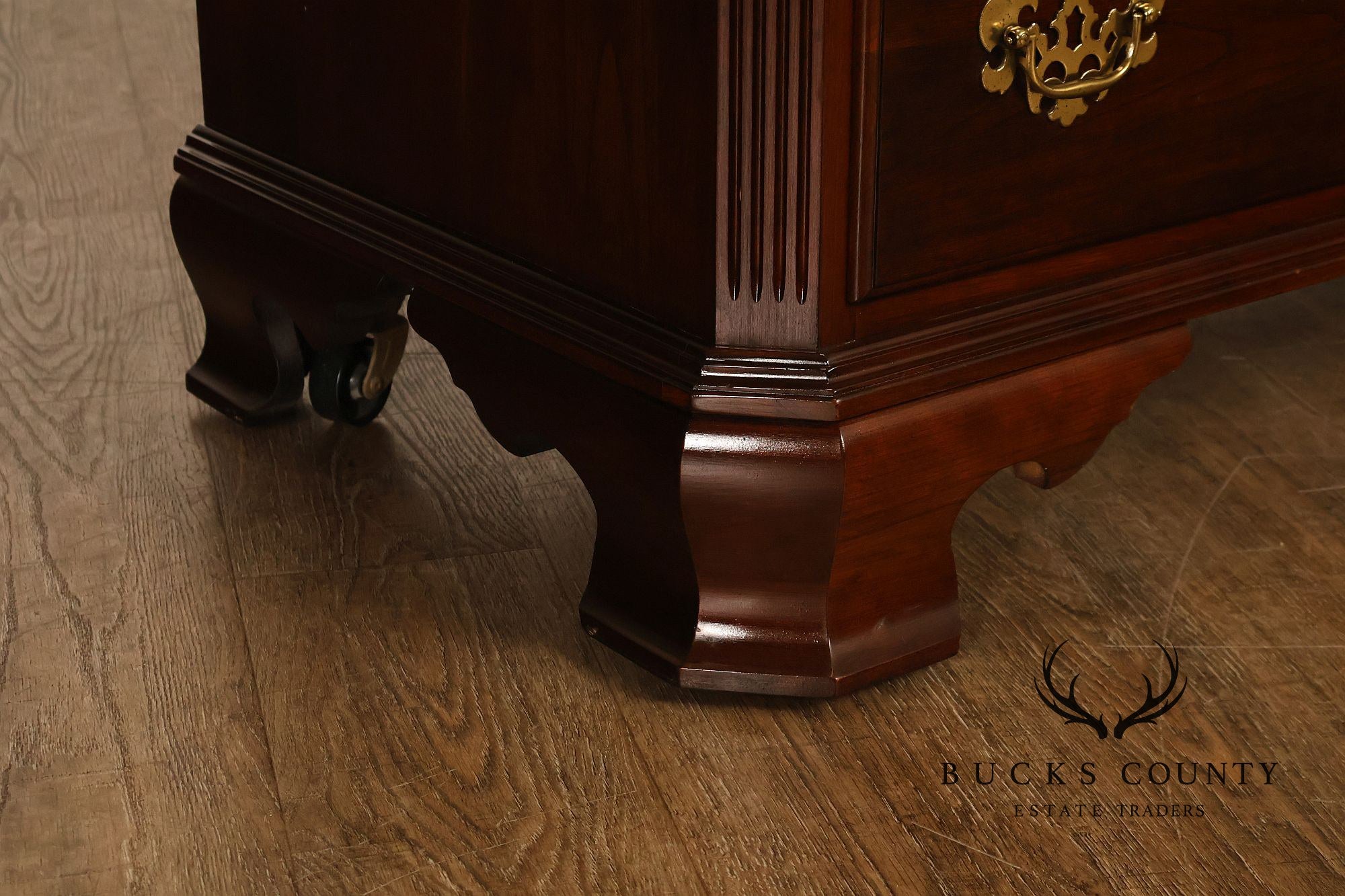 Ethan Allen 'Georgian Court' Cherry Long Dresser