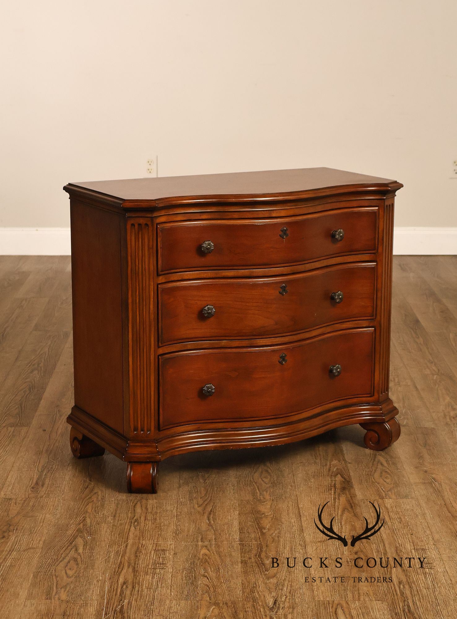 Lane Mid Century Modern Pair of Walnut One-Drawer Nightstands