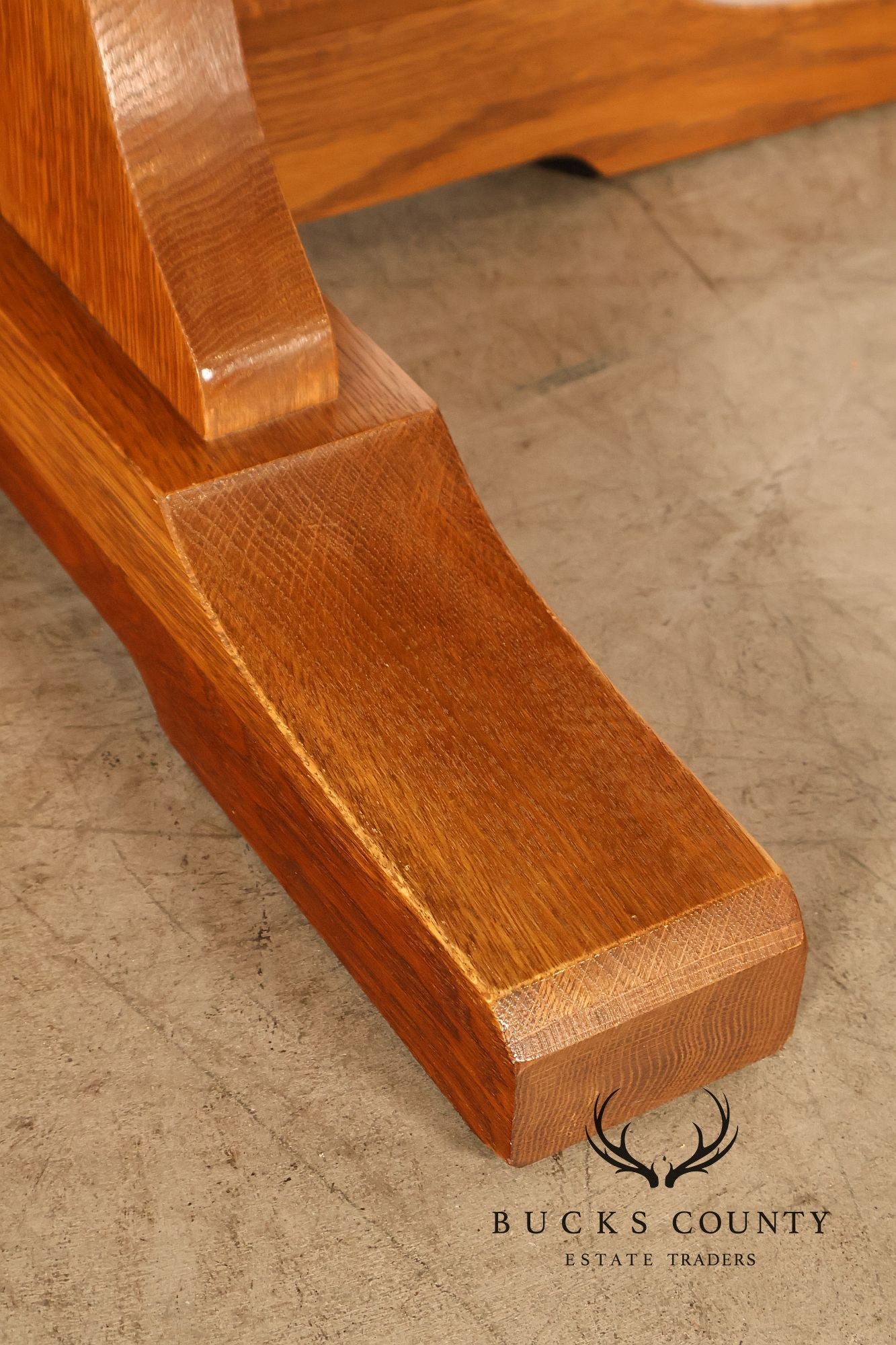 Stickley Mission Collection Round Oak Extension Dining Table With 3 Leaves In 35 Fayetteville Finish
