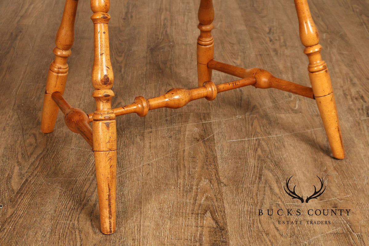 Duckloe Colonial Reproduction Set Of 5 Windsor Armchairs