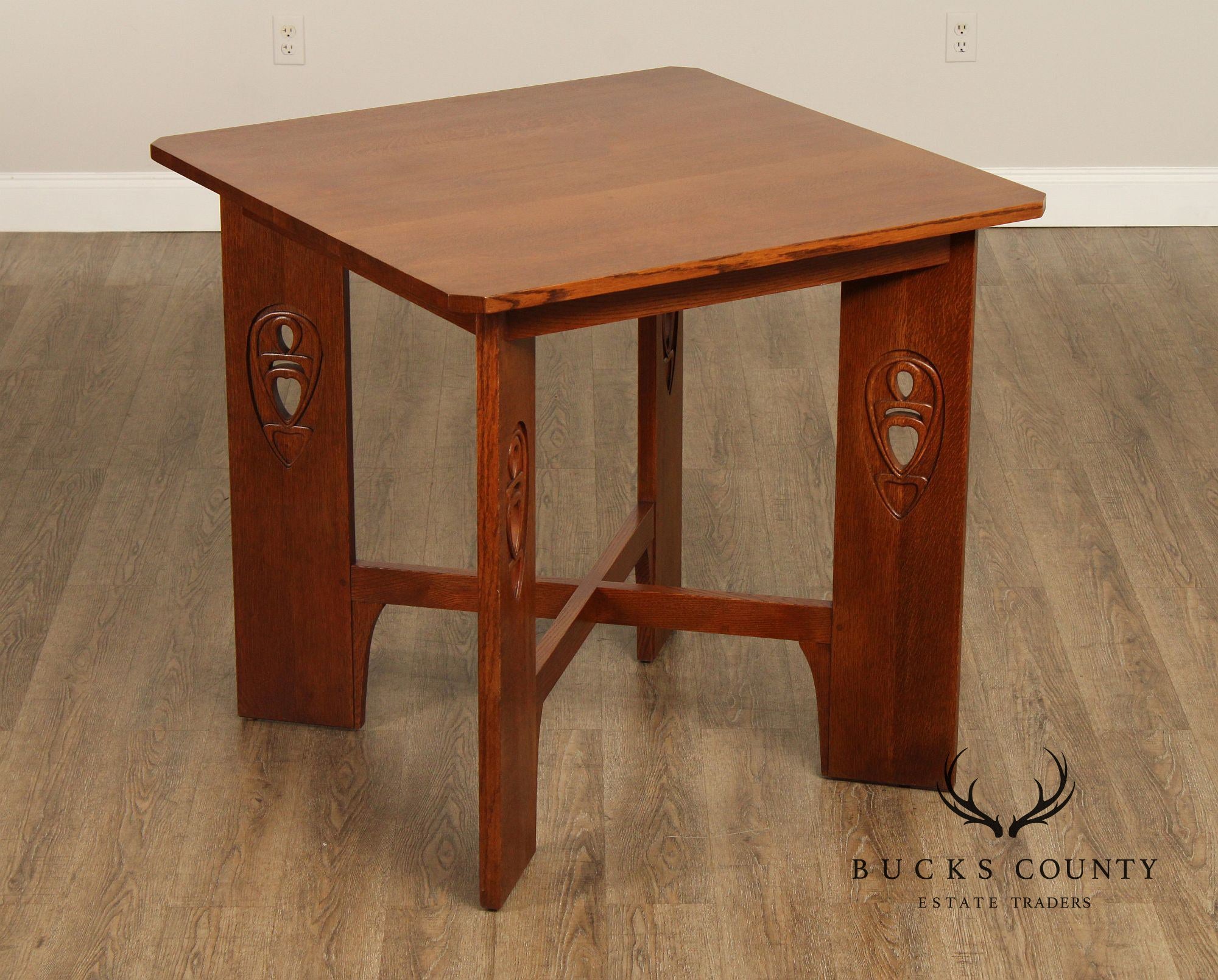 Stickley Mission Collection Oak Argyle Street Bistro Table