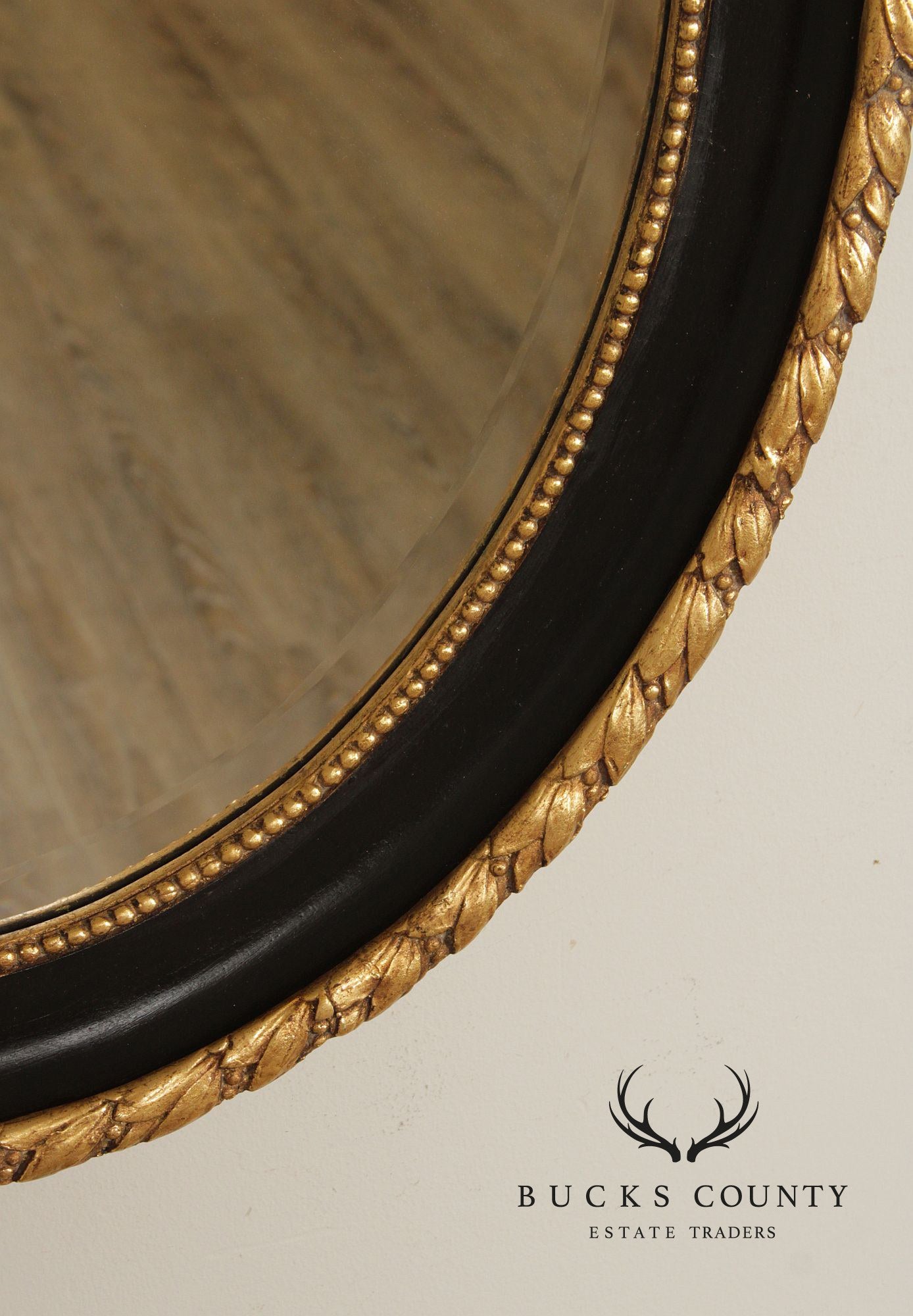 Friedman Brothers 'The Leonia' Giltwood Oval Wall Mirror
