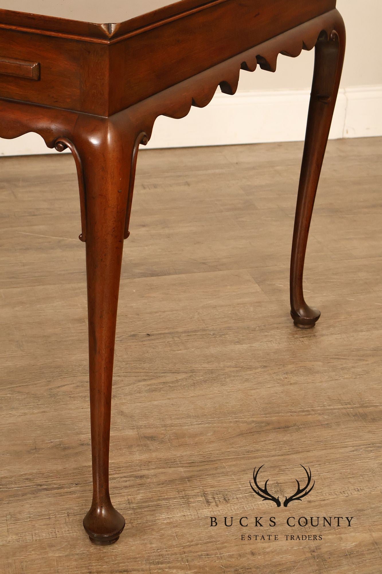 Kittinger Colonial Williamsburg Mahogany Queen Anne Tea Table