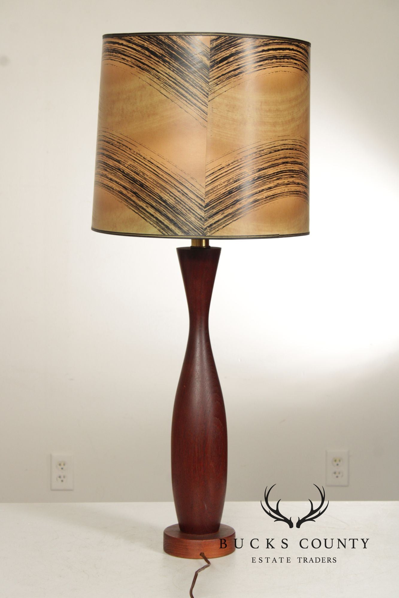 Mid Century Modern Sculpted Teak Table Lamp