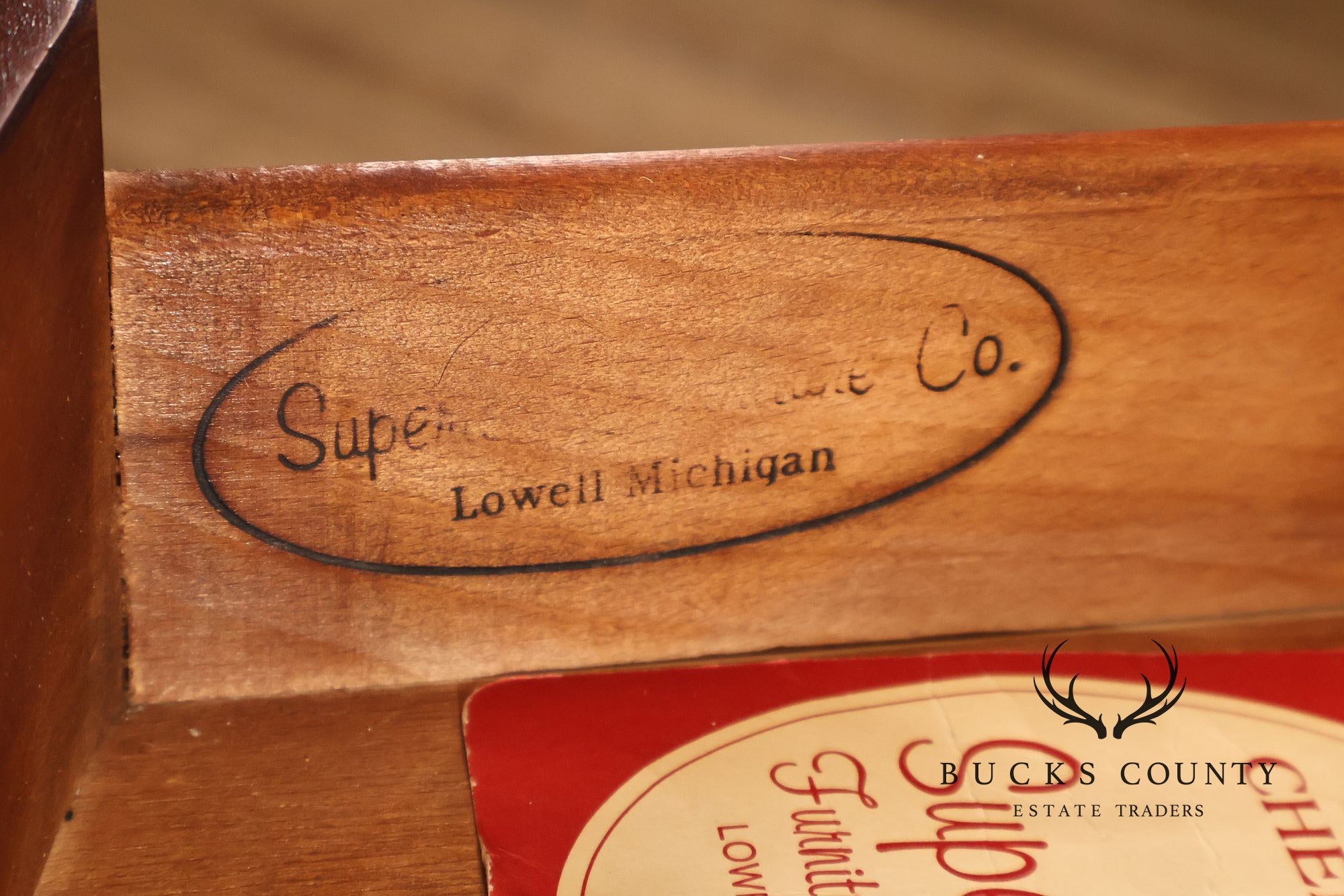 Superior Furniture Company Traditional Oval Cherry Petite Writing Desk